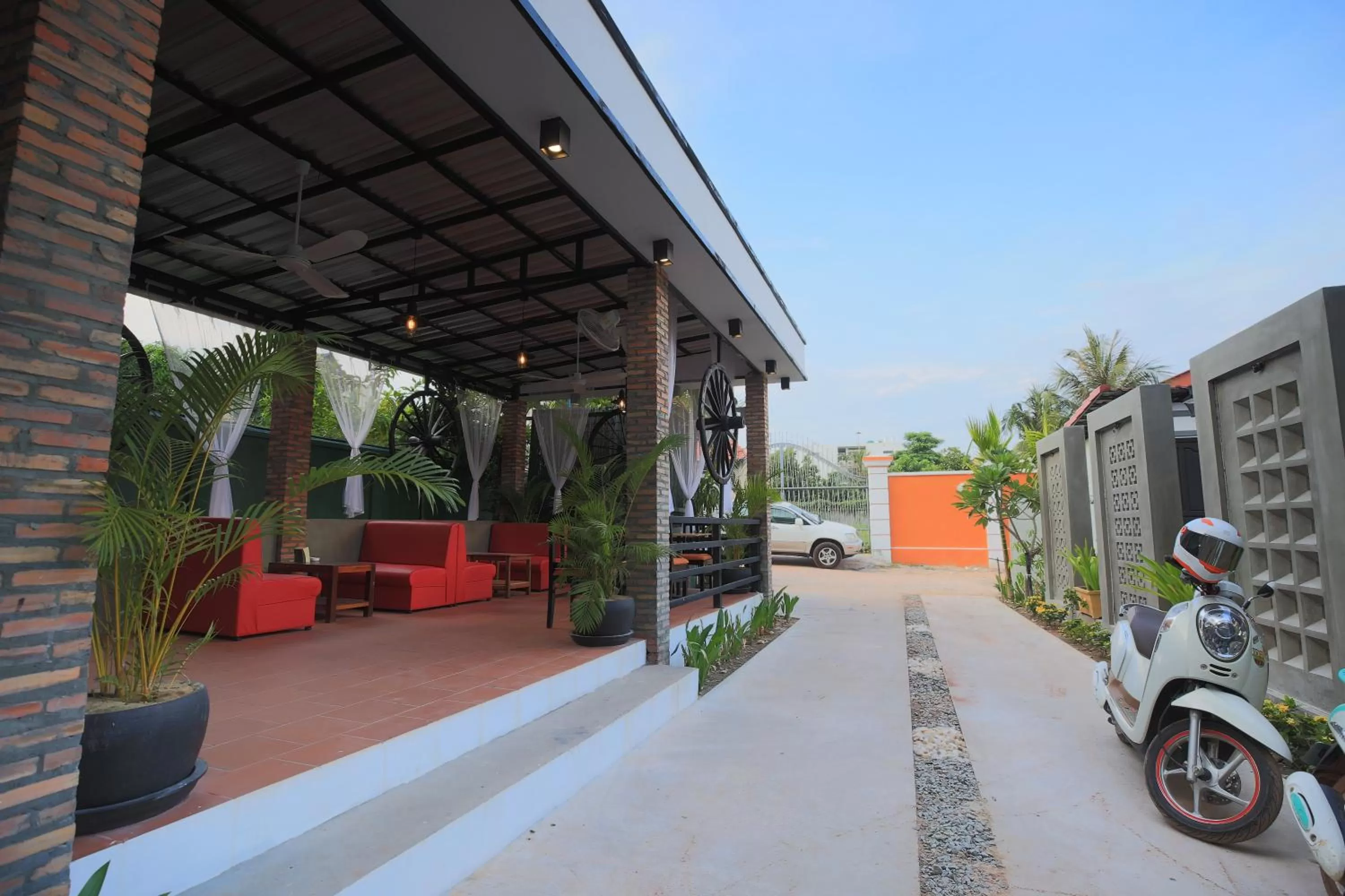 Restaurant/places to eat in Sakun Angkor Boutique