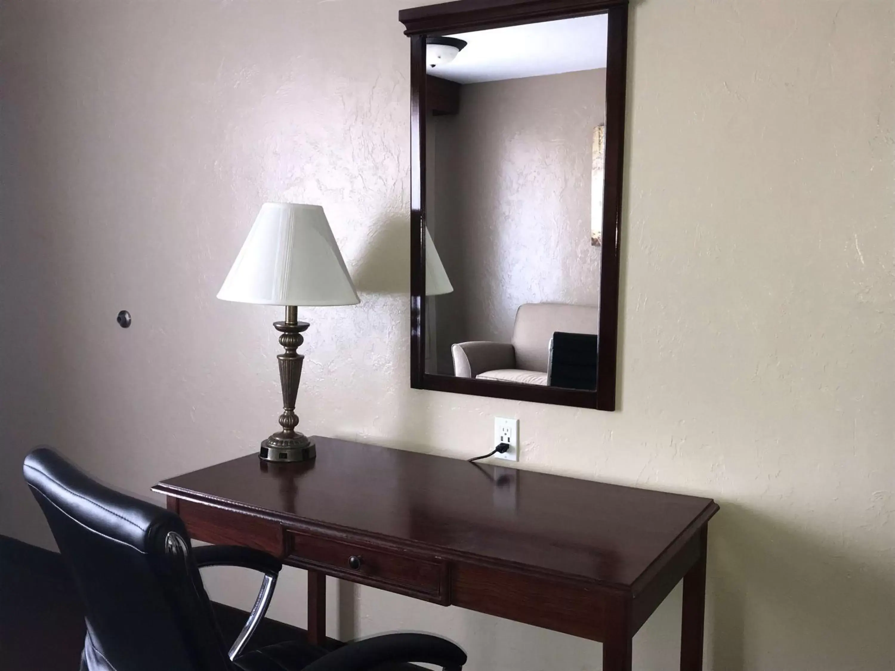 Photo of the whole room in Best Western El Reno