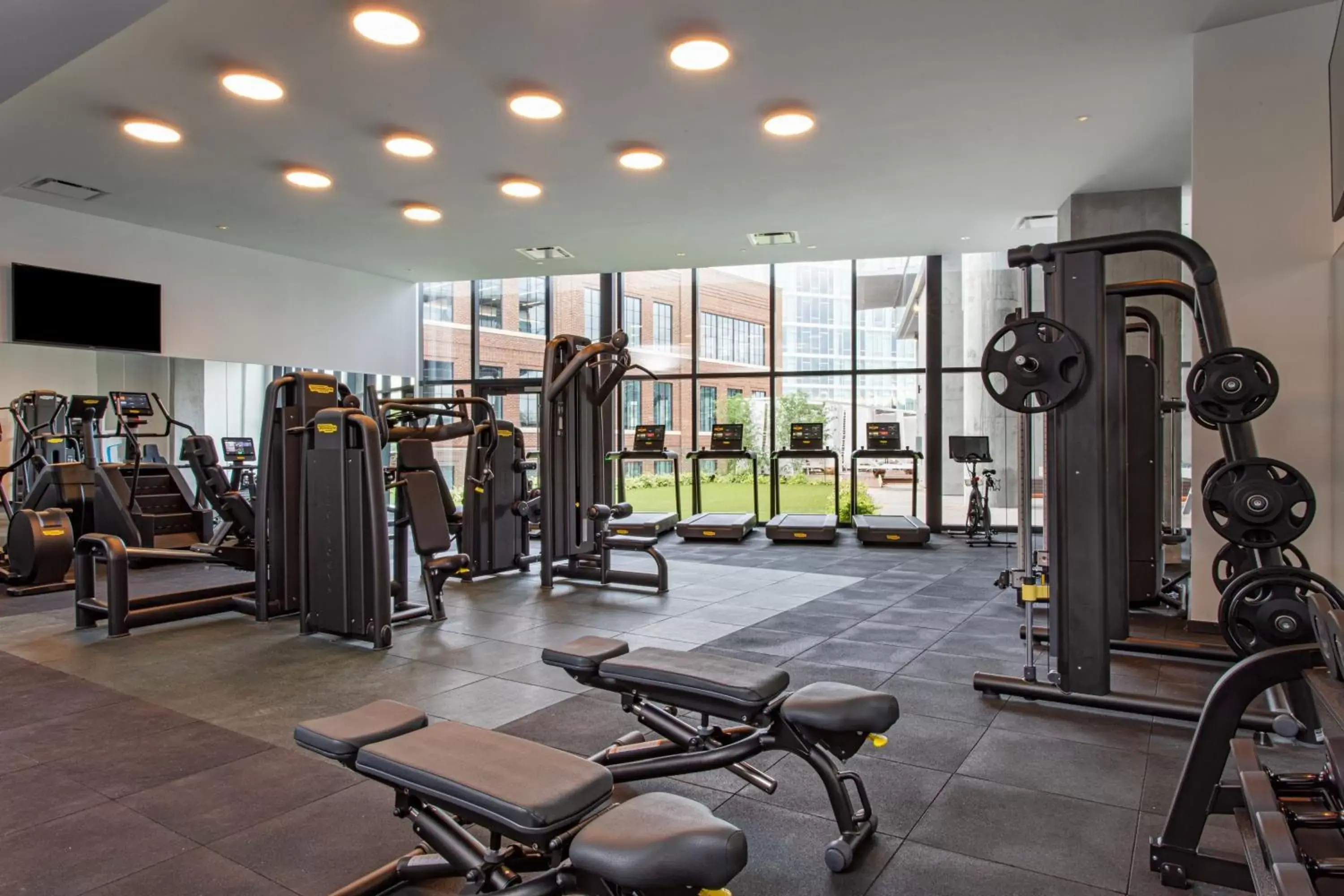 Fitness centre/facilities, Fitness Center/Facilities in W Nashville