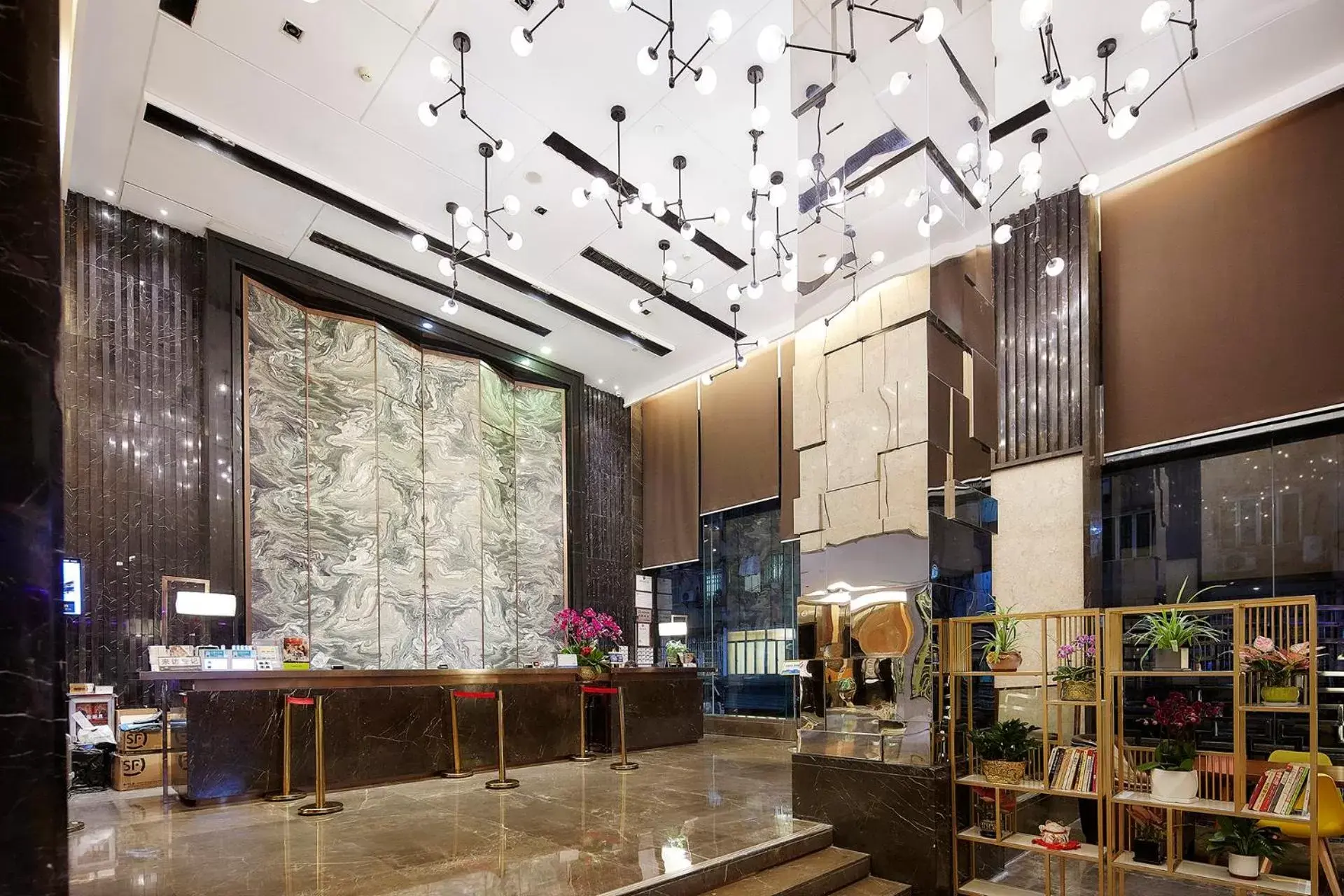 Lobby or reception, Restaurant/Places to Eat in Insail Hotels ( Huanshi Road Taojin Metro Station Guangzhou)