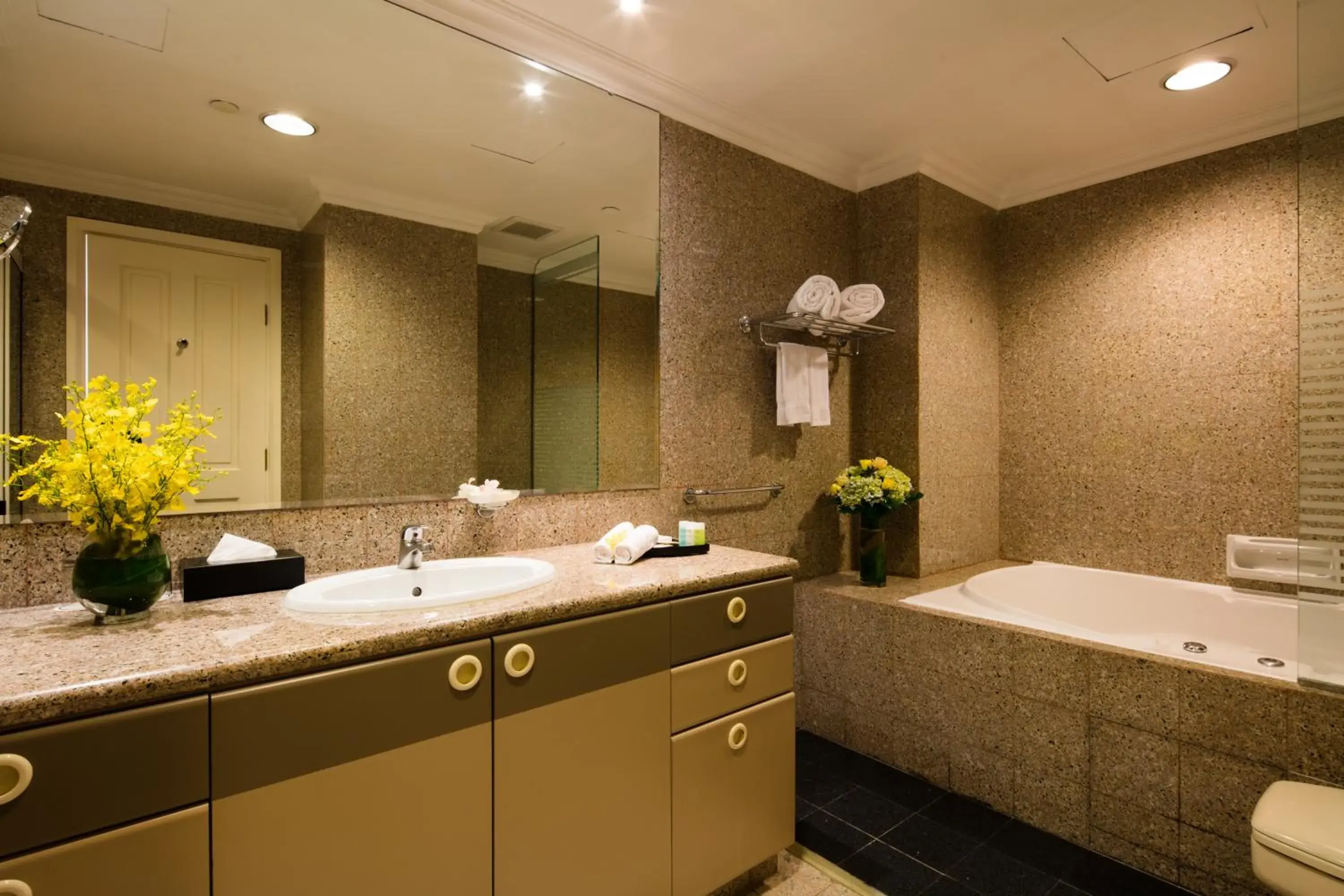 Bathroom in Norfolk Mansion - Luxury Serviced Apartment