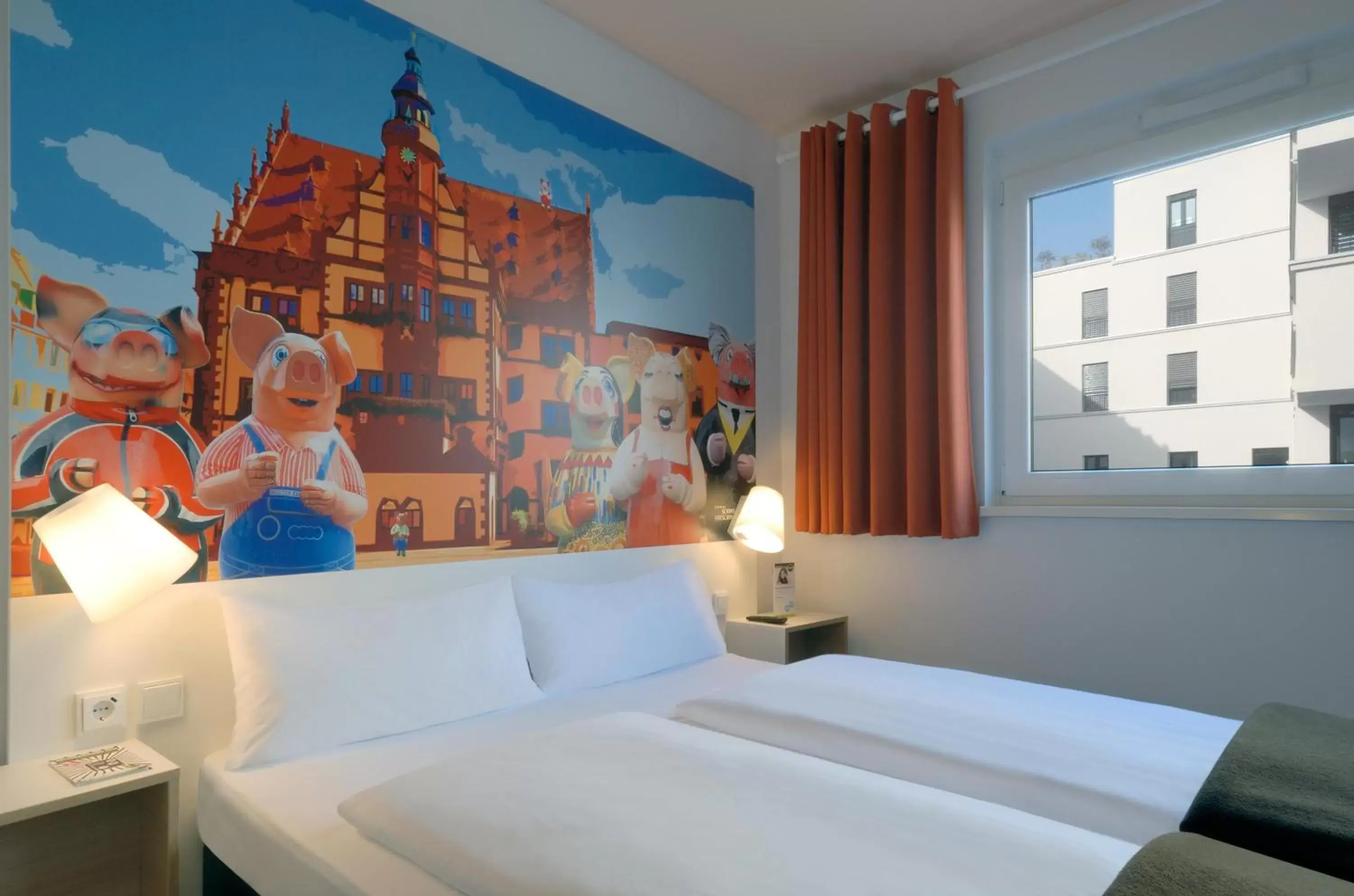 Photo of the whole room, Bed in B&B Hotel Schweinfurt-City