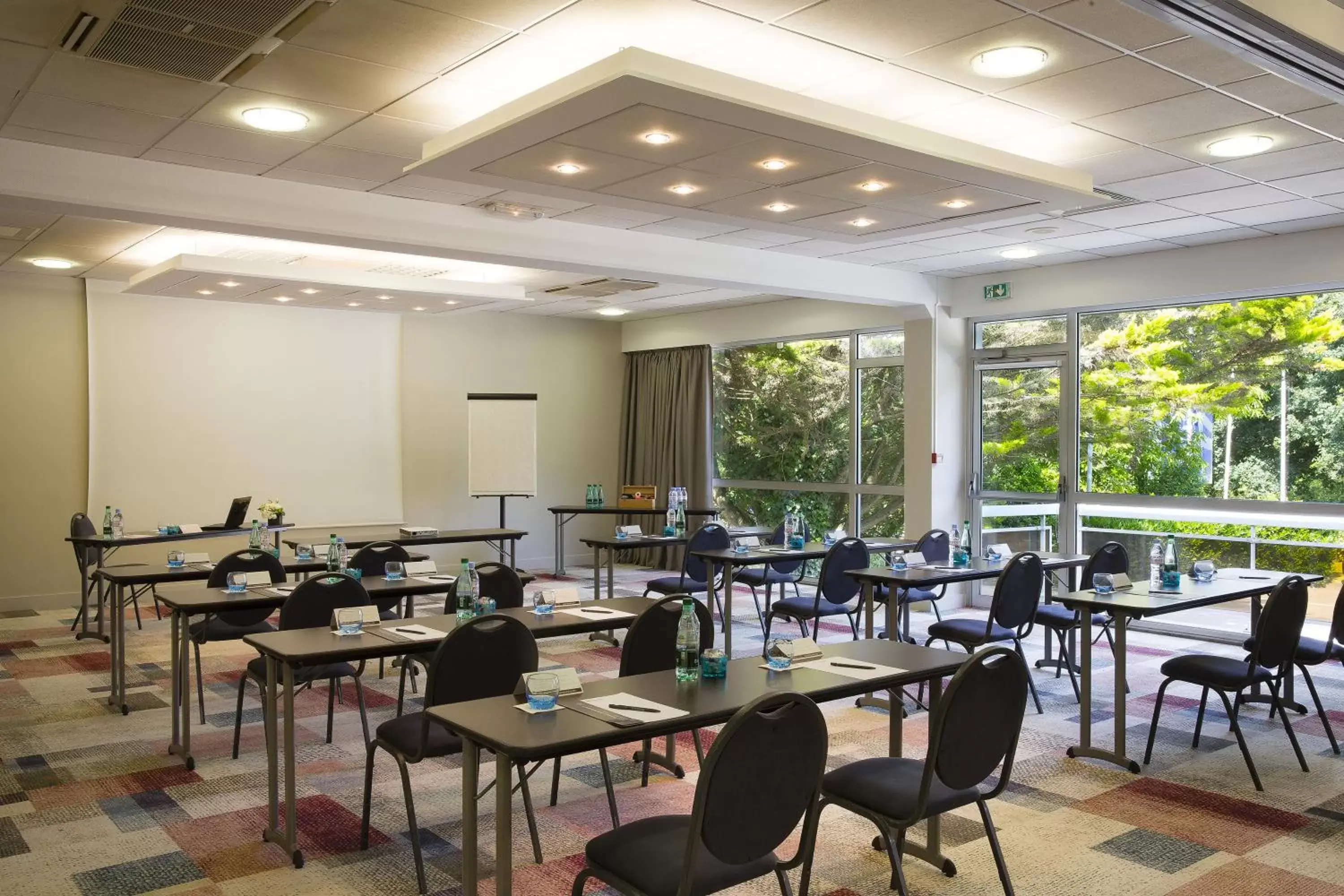 Meeting/conference room, Restaurant/Places to Eat in Oceania Quimper