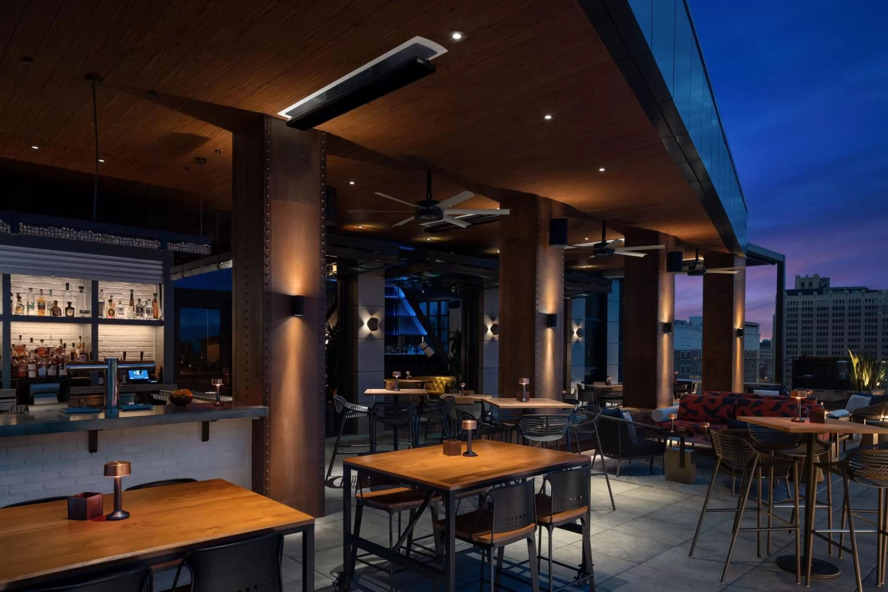 Restaurant/places to eat in Element San Antonio Riverwalk