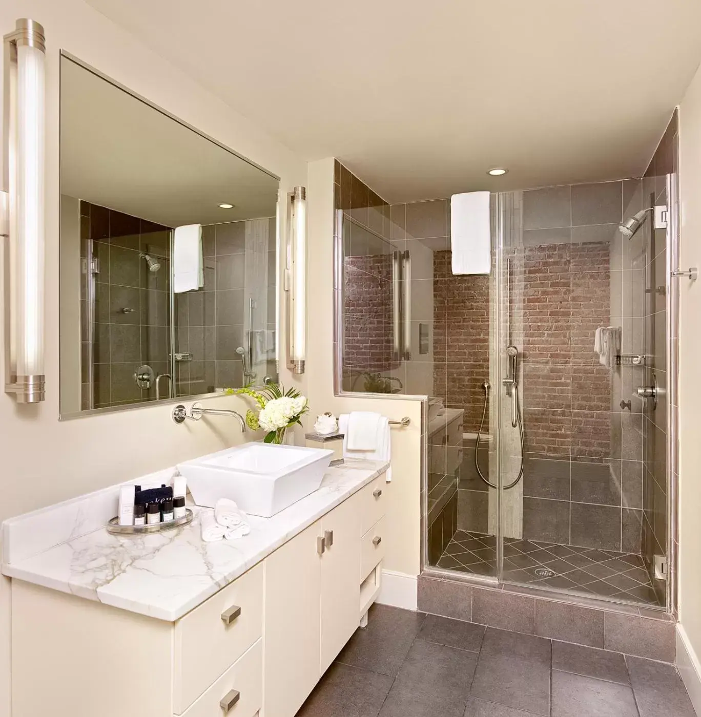 Shower, Bathroom in The Restoration Hotel