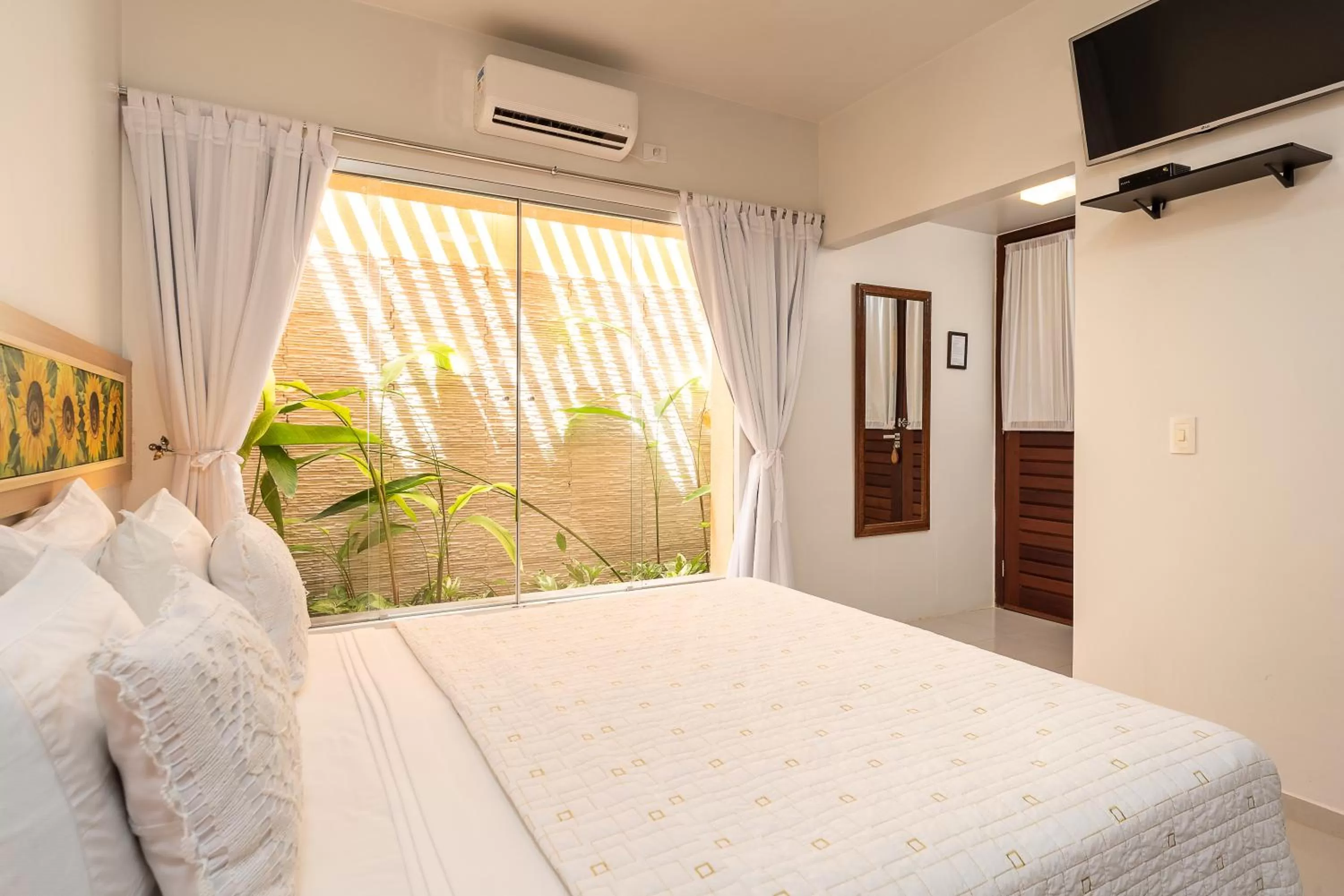 TV and multimedia, Bed in Pousada Riacho dos Milagres