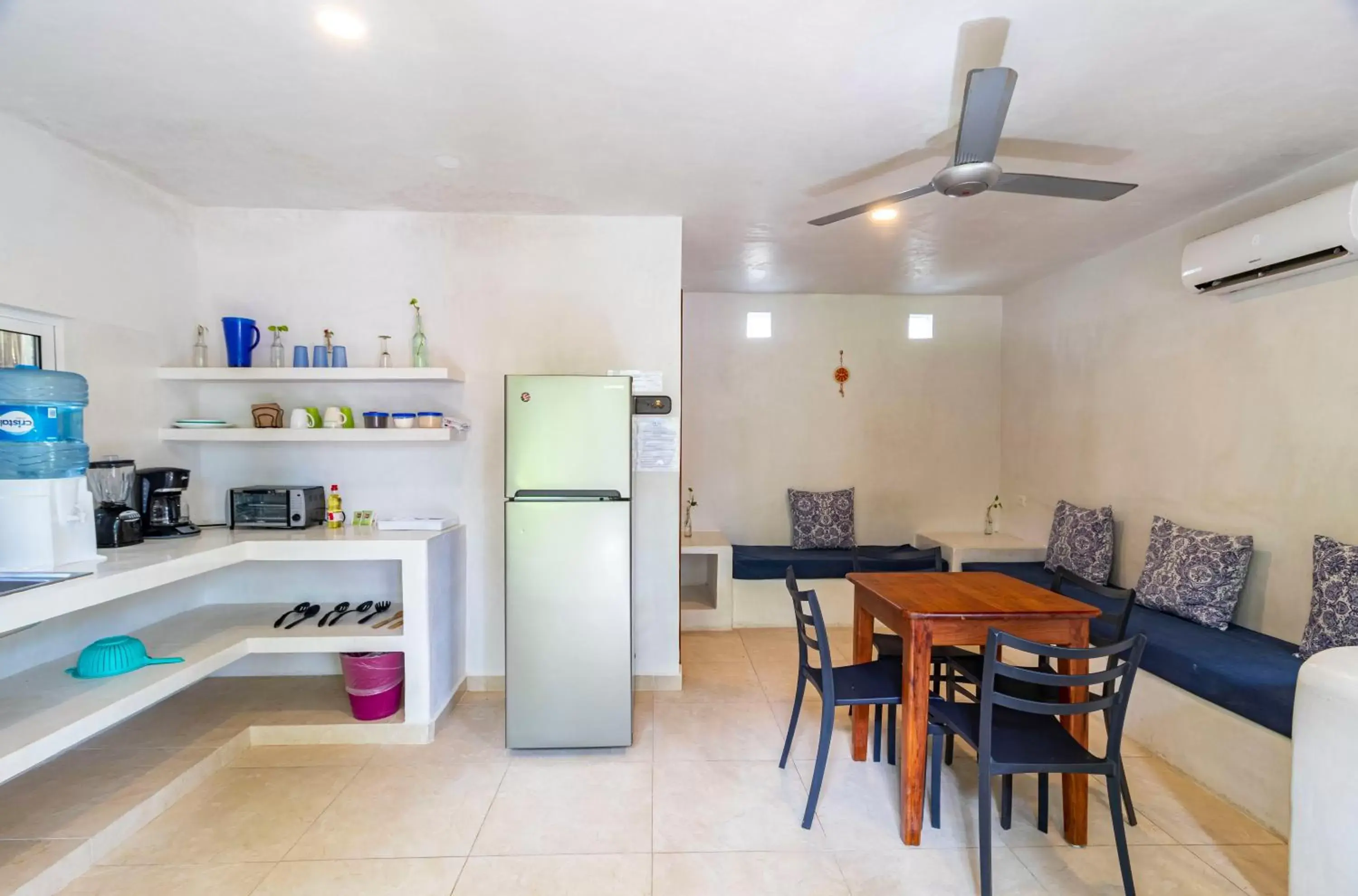 Kitchen or kitchenette, Kitchen/Kitchenette in Hotel & Suites Oasis Bacalar