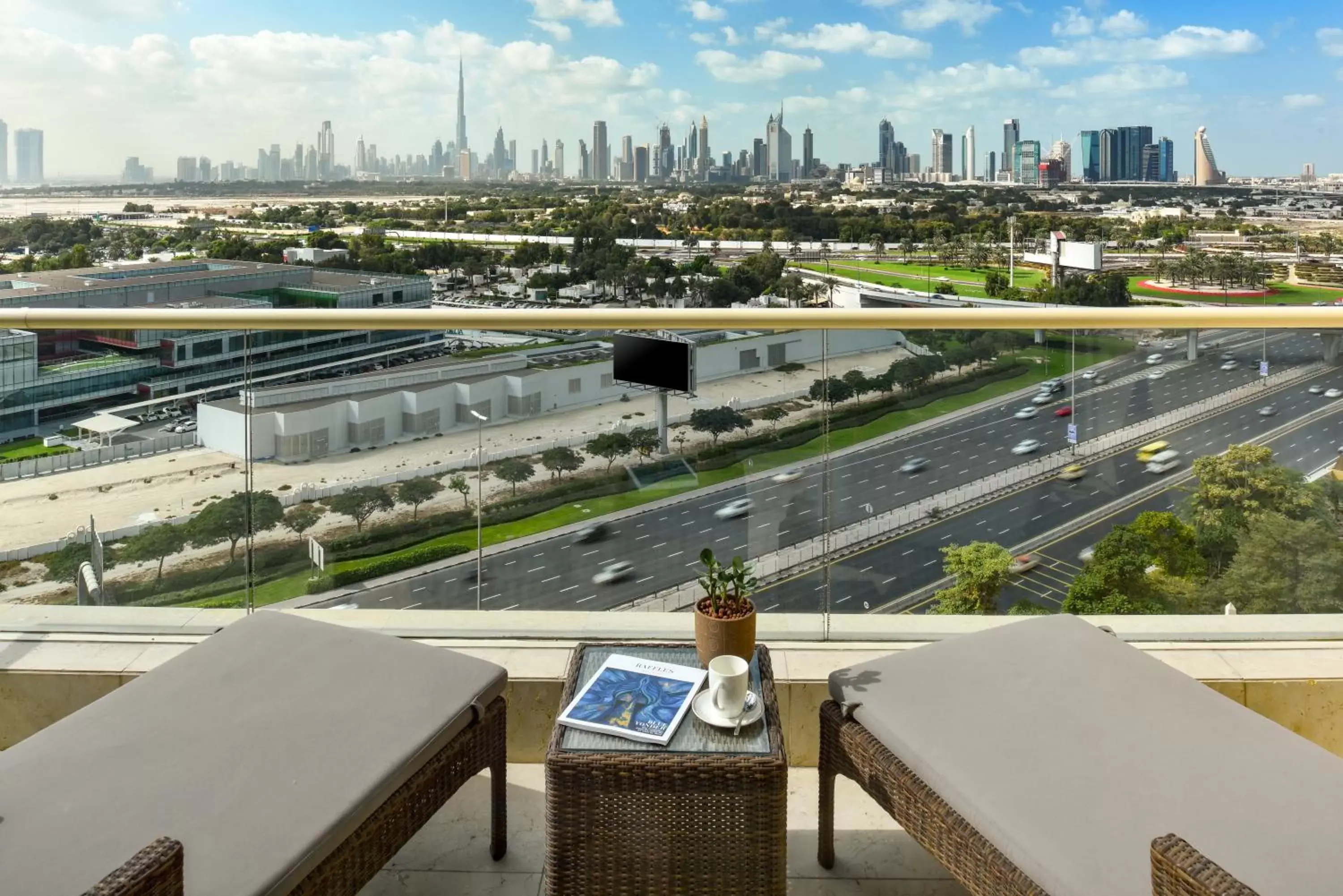 Balcony/Terrace in Raffles Dubai