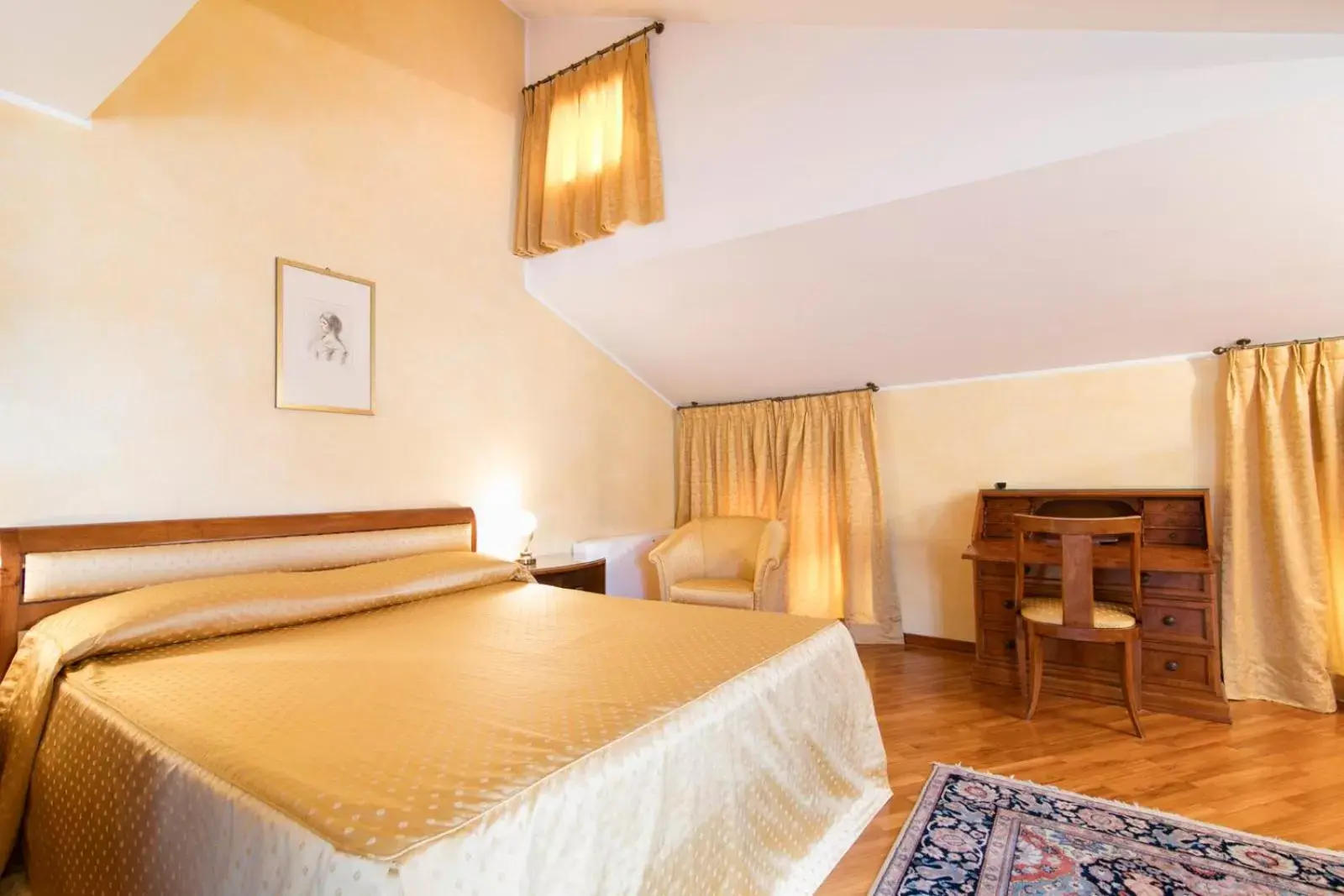 Bed in Albergo Delle Notarie