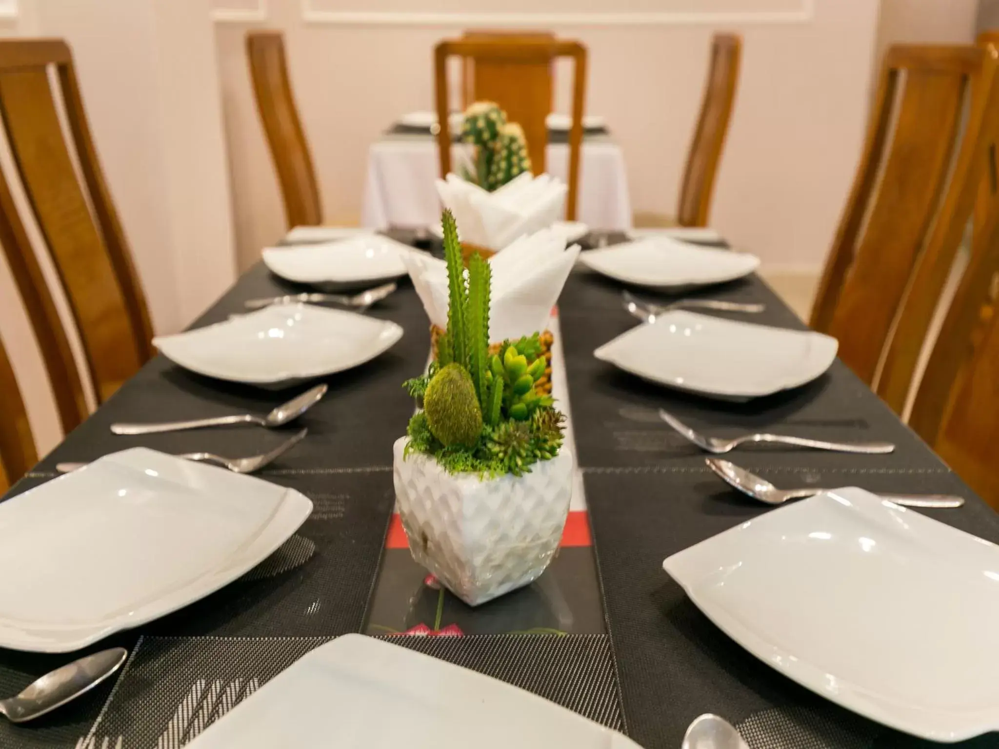 Dining area, Restaurant/Places to Eat in Vilion Boutique Hotel Ben Thanh