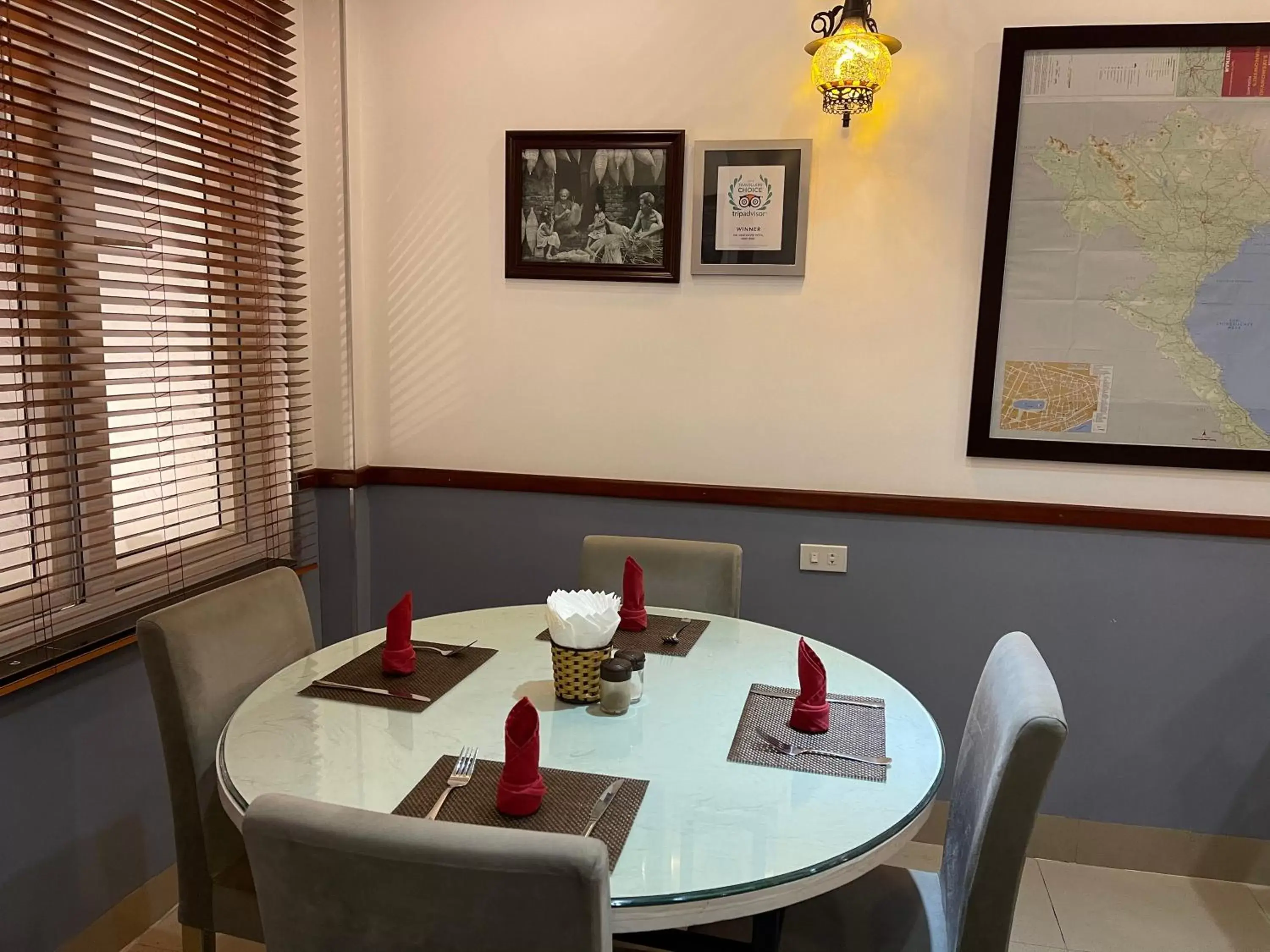 Restaurant/places to eat in The Vancouver Hotel - Ninh Binh Restaurant/places to eat in The Vancouver Hotel - Ninh Binh