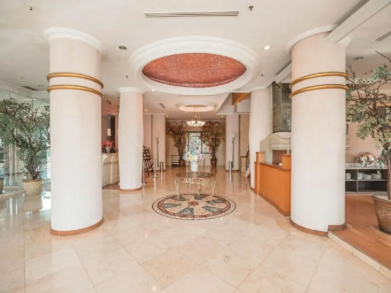 Lobby/Reception in Hotel Bulevar Tanjung Duren Jakarta