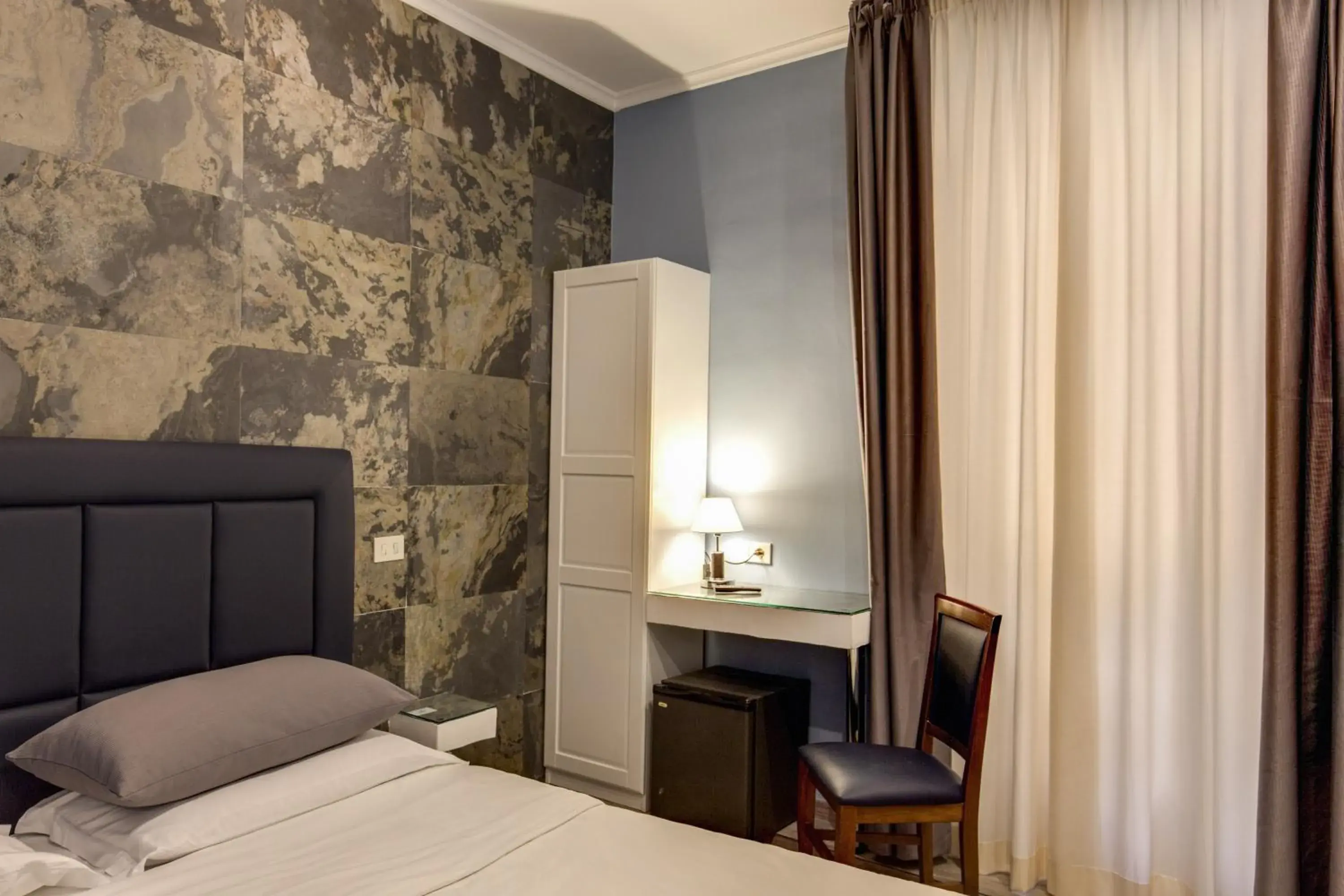Photo of the whole room, Bed in Residenza Belli Inn