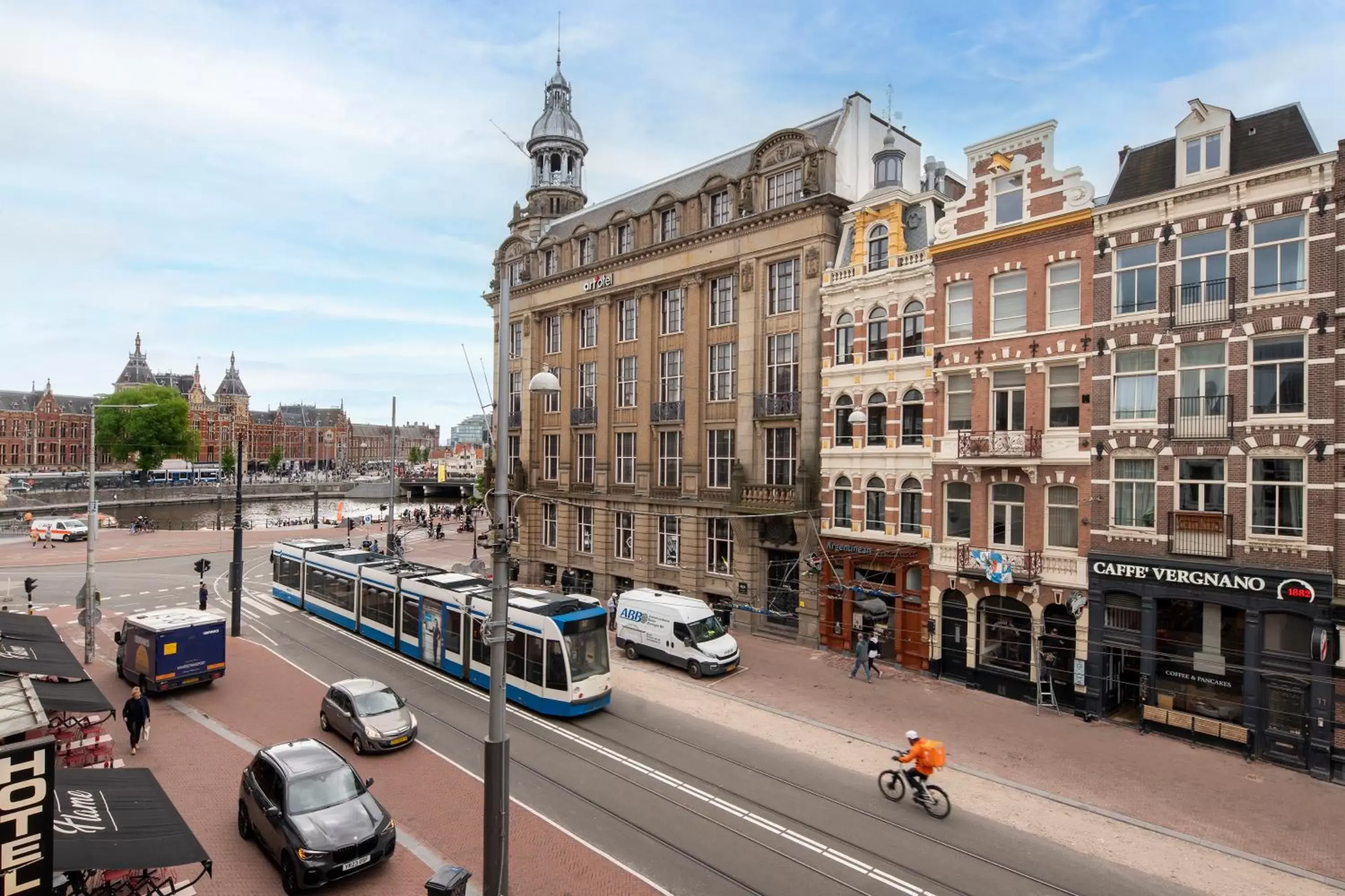 City view in Sotel Amsterdam Central Station