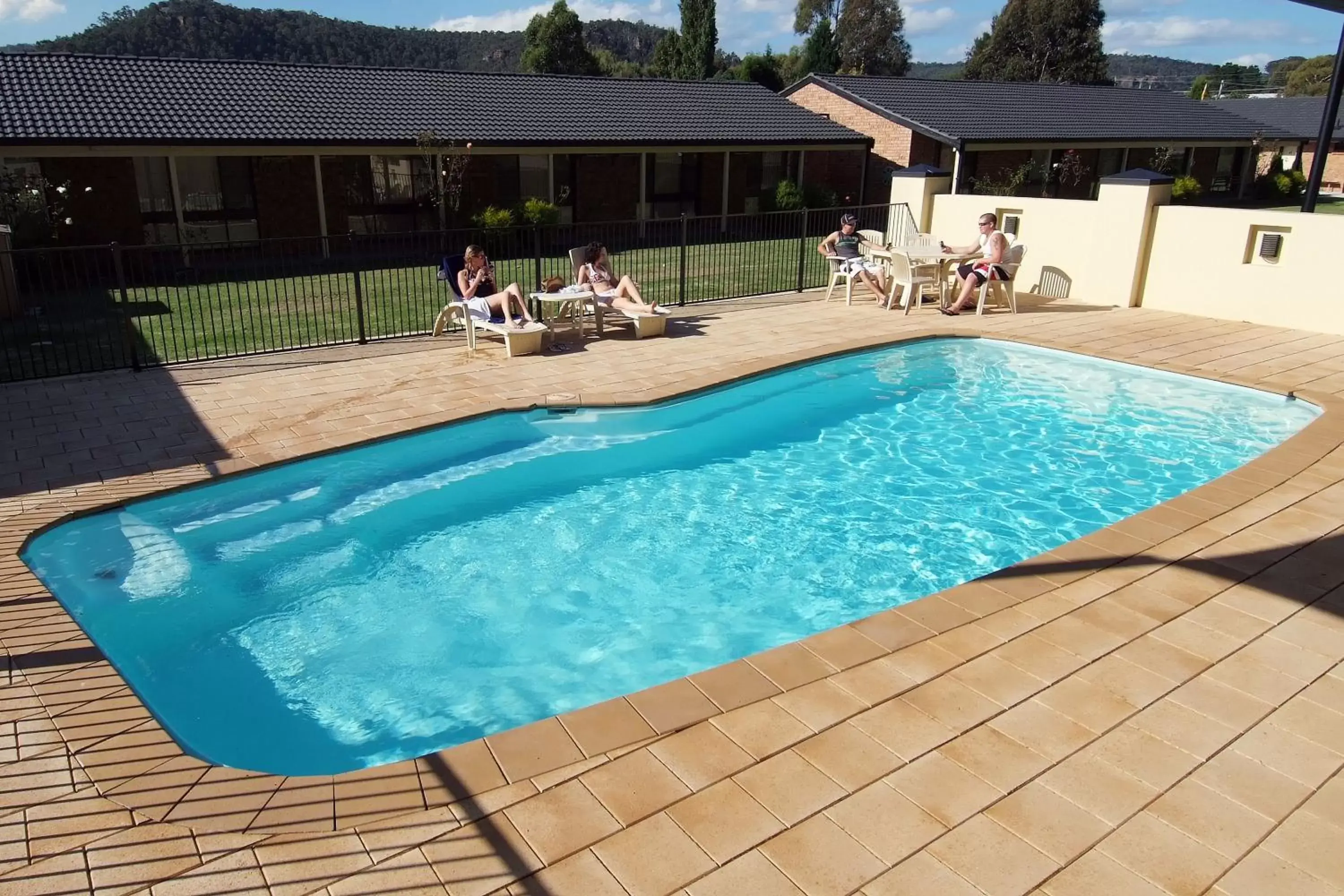 Pool view, Swimming Pool in Zig Zag Motel