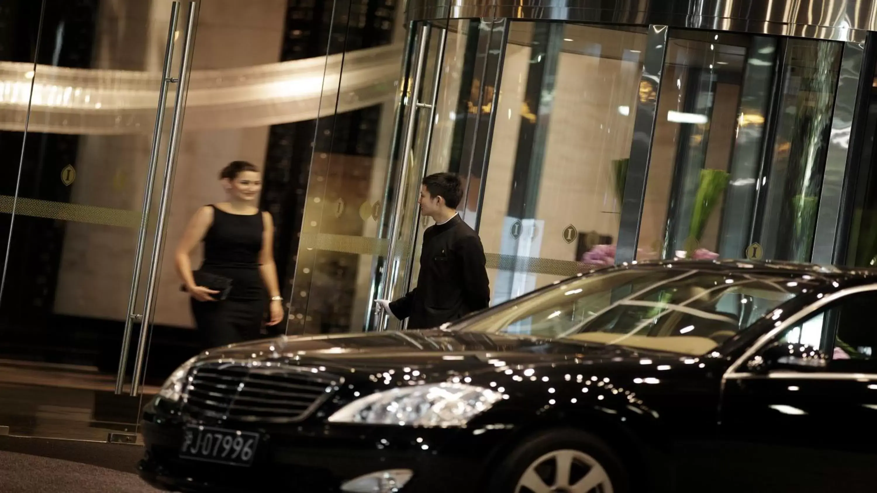 Property building in InterContinental Shanghai Jing' An by IHG Property building in InterContinental Shanghai Jing' An by IHG