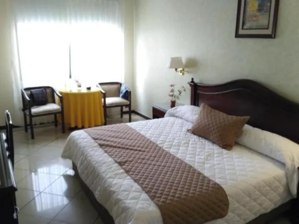 Bedroom in Hotel Continental Park