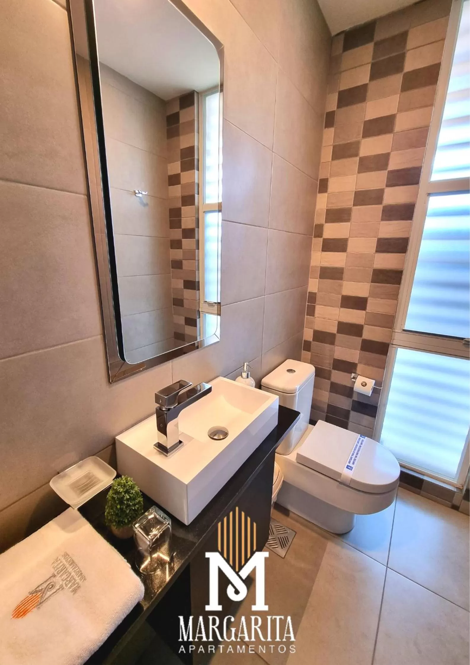 Toilet in Margarita Apartamentos