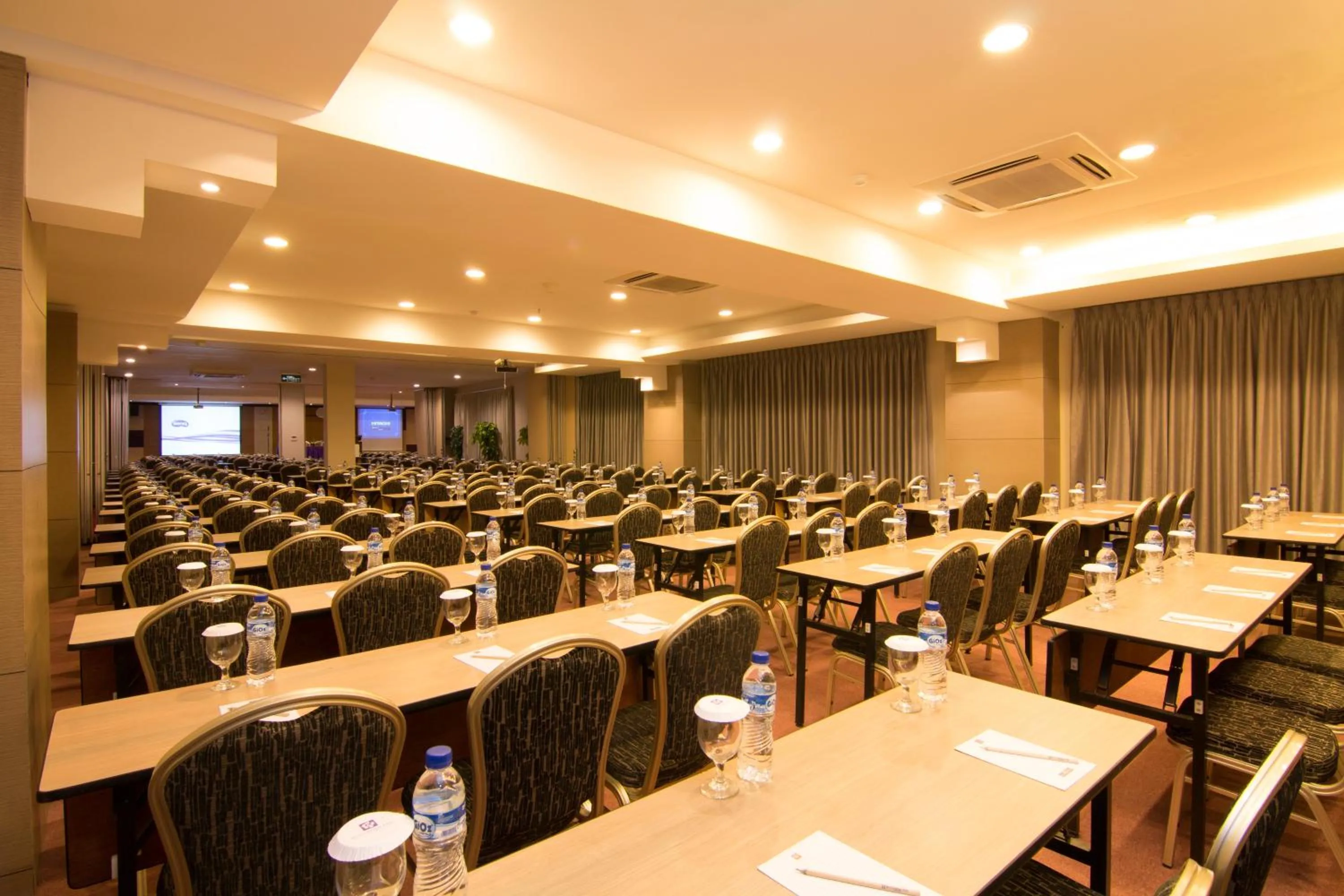 Meeting/conference room in Kuta Central Park Hotel