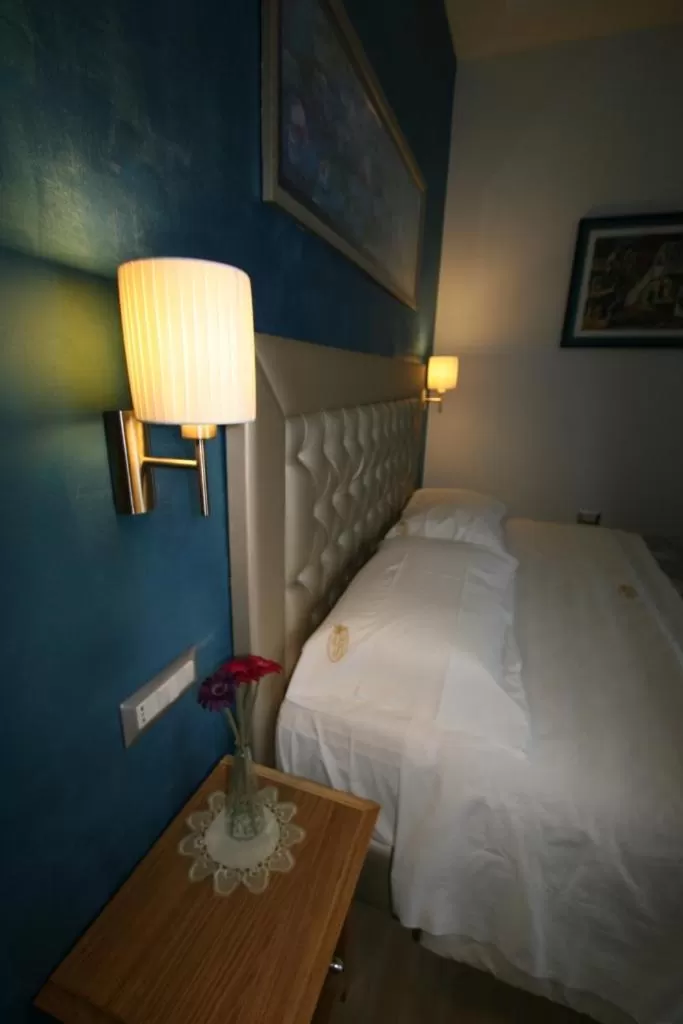 Photo of the whole room, Bed in b&b Dea Fortuna