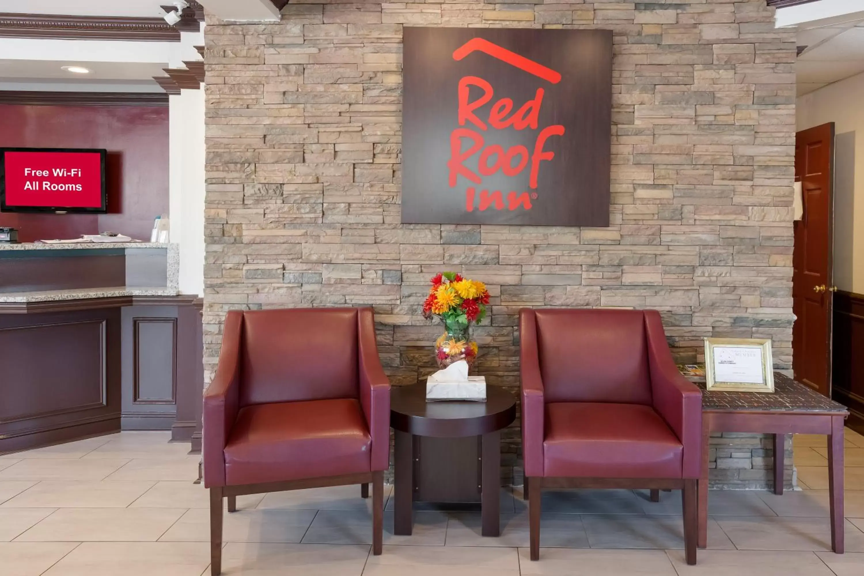 Lobby or reception, Seating Area in Red Roof Inn Dillon, SC
