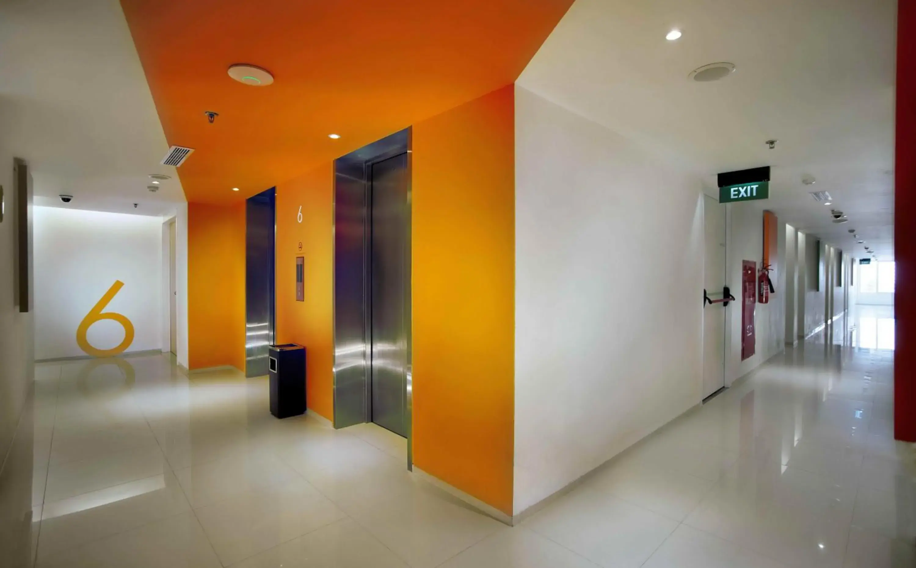 Decorative detail in Zuri Express Lippo Cikarang Decorative detail in Zuri Express Lippo Cikarang