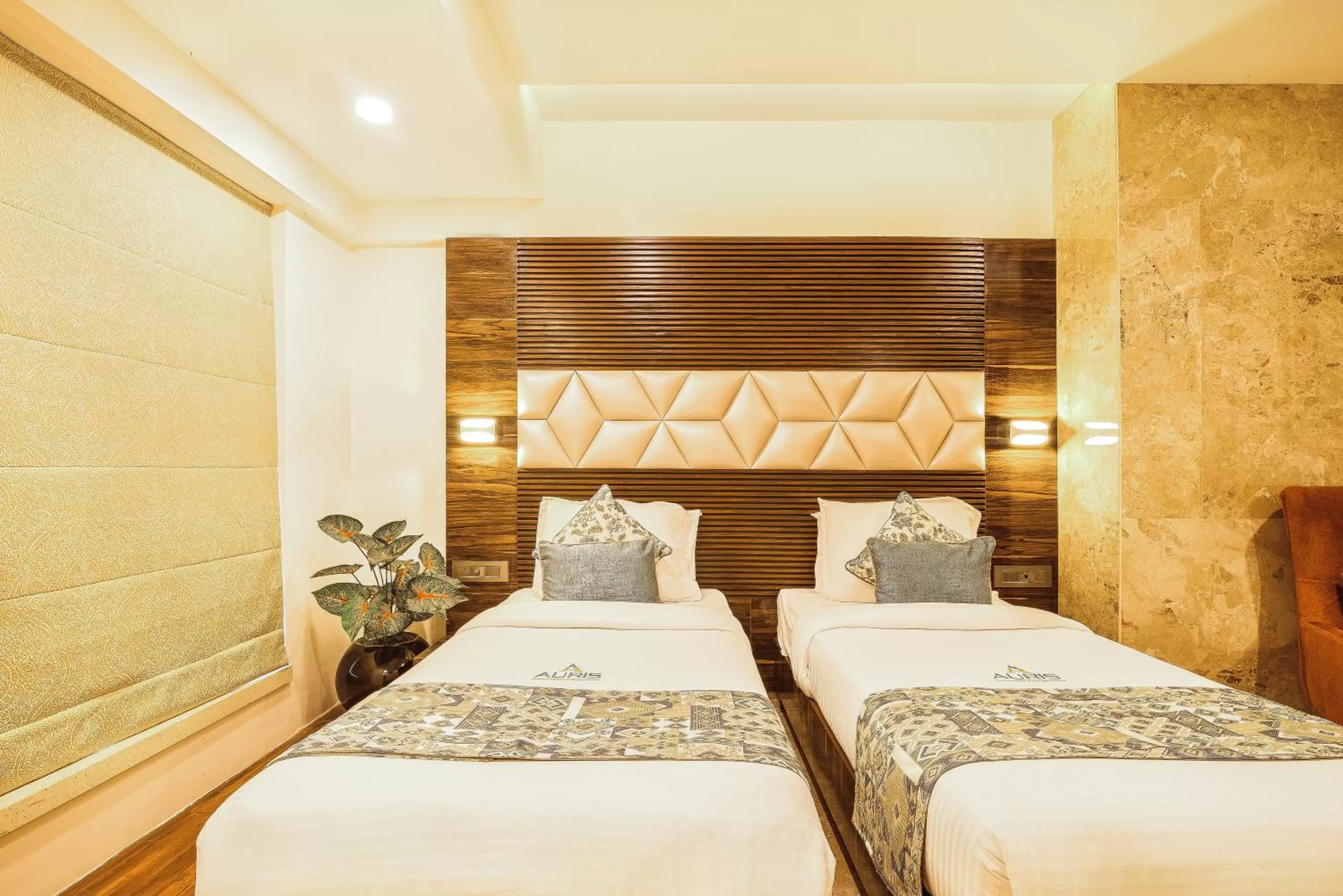 Bedroom, Bed in Hotel Auris & Banquets, Mumbai International Airport