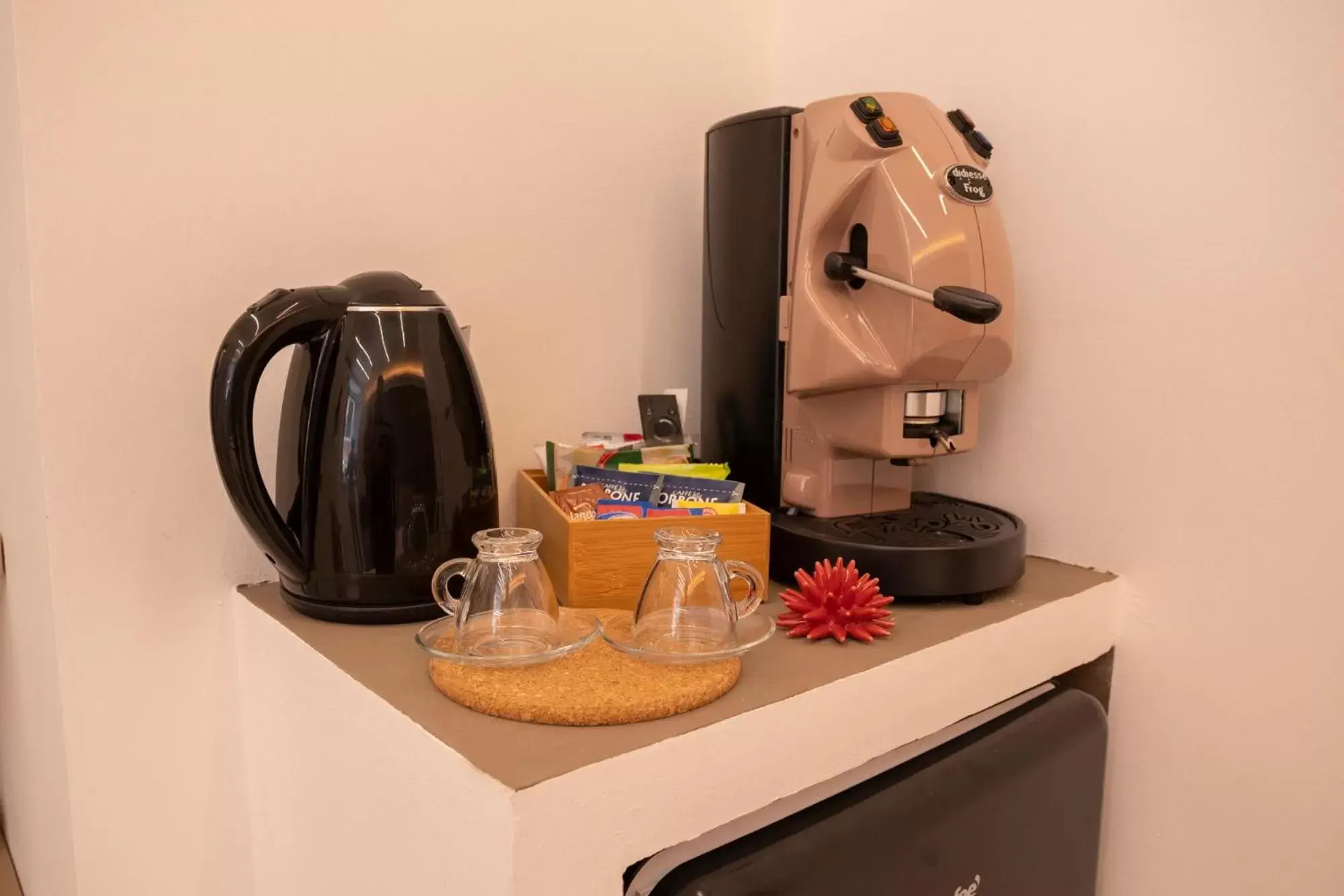 Coffee/Tea Facilities in BelMa' Aparthotel and Rooms