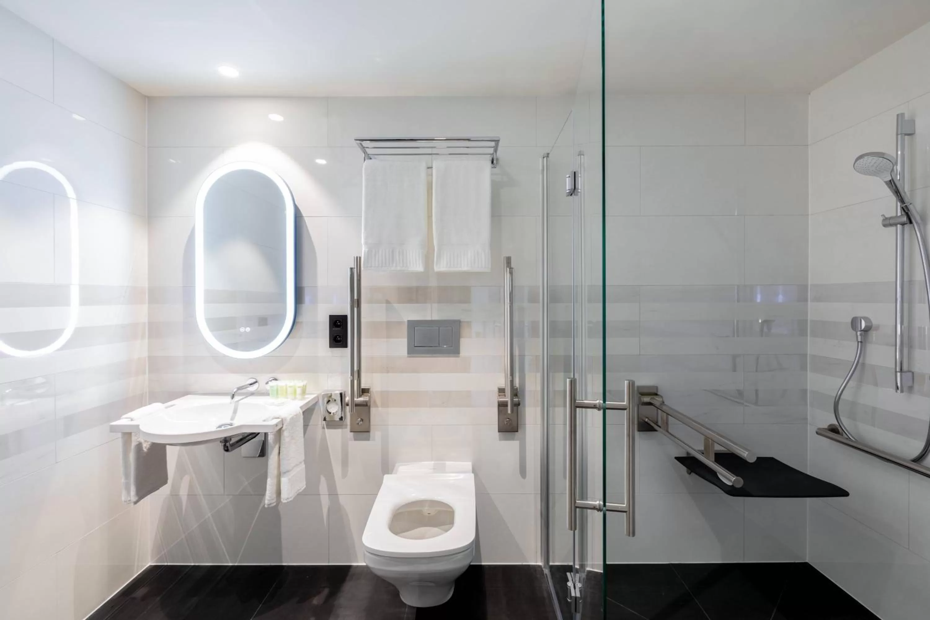 Bathroom in Residence Inn by Marriott Ghent