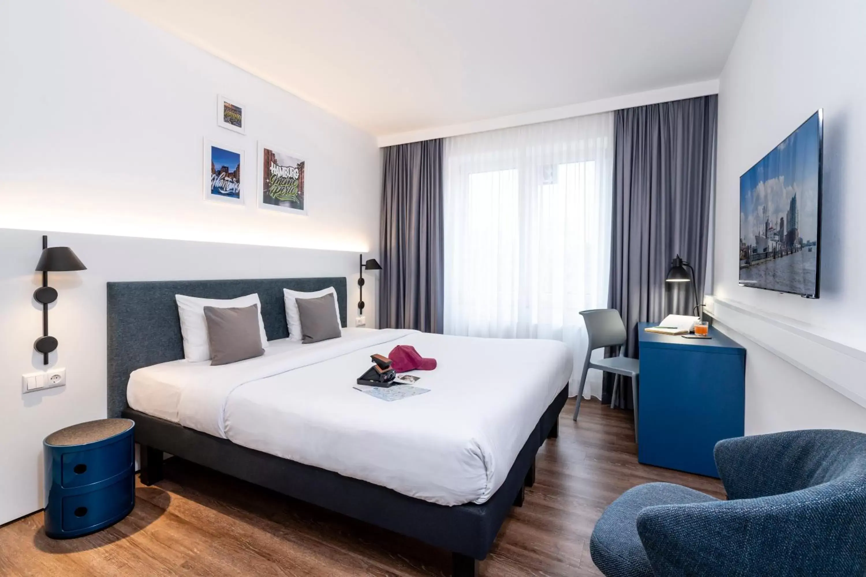 Living room in ibis Styles Hamburg Alster City