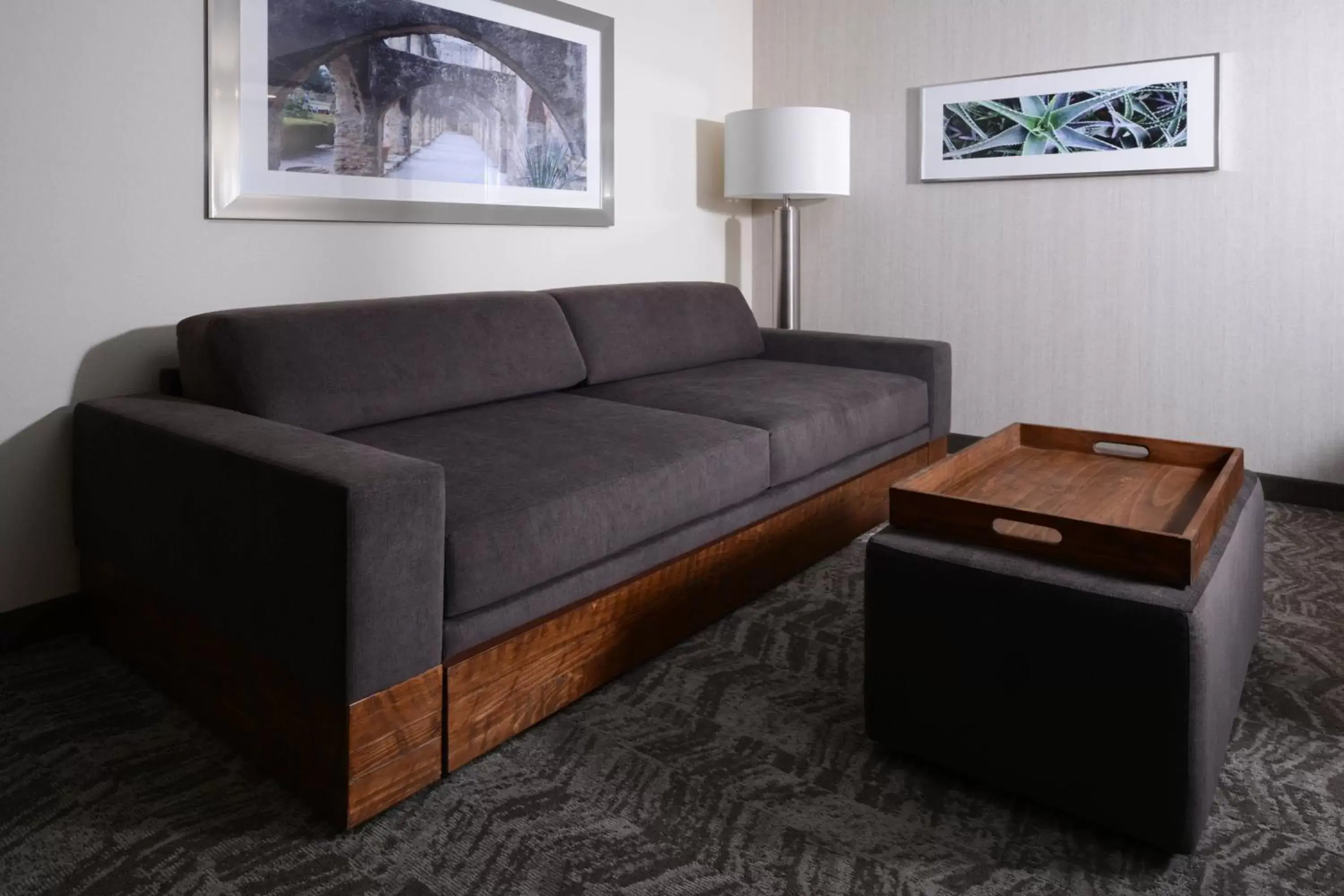 Photo of the whole room, Seating Area in SpringHill Suites by Marriott San Antonio Northwest at The RIM