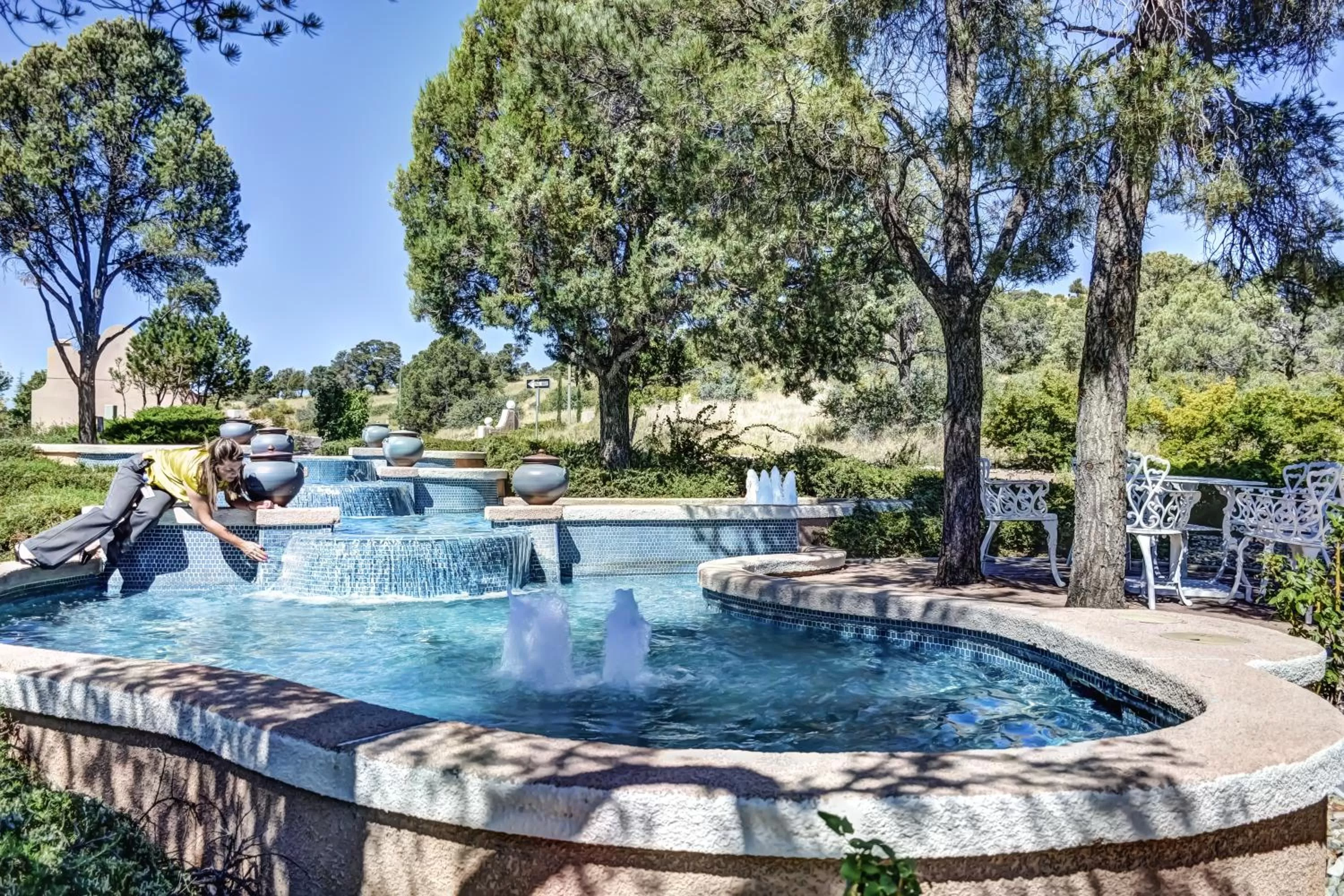 Area and facilities in Forest Villas Hotel