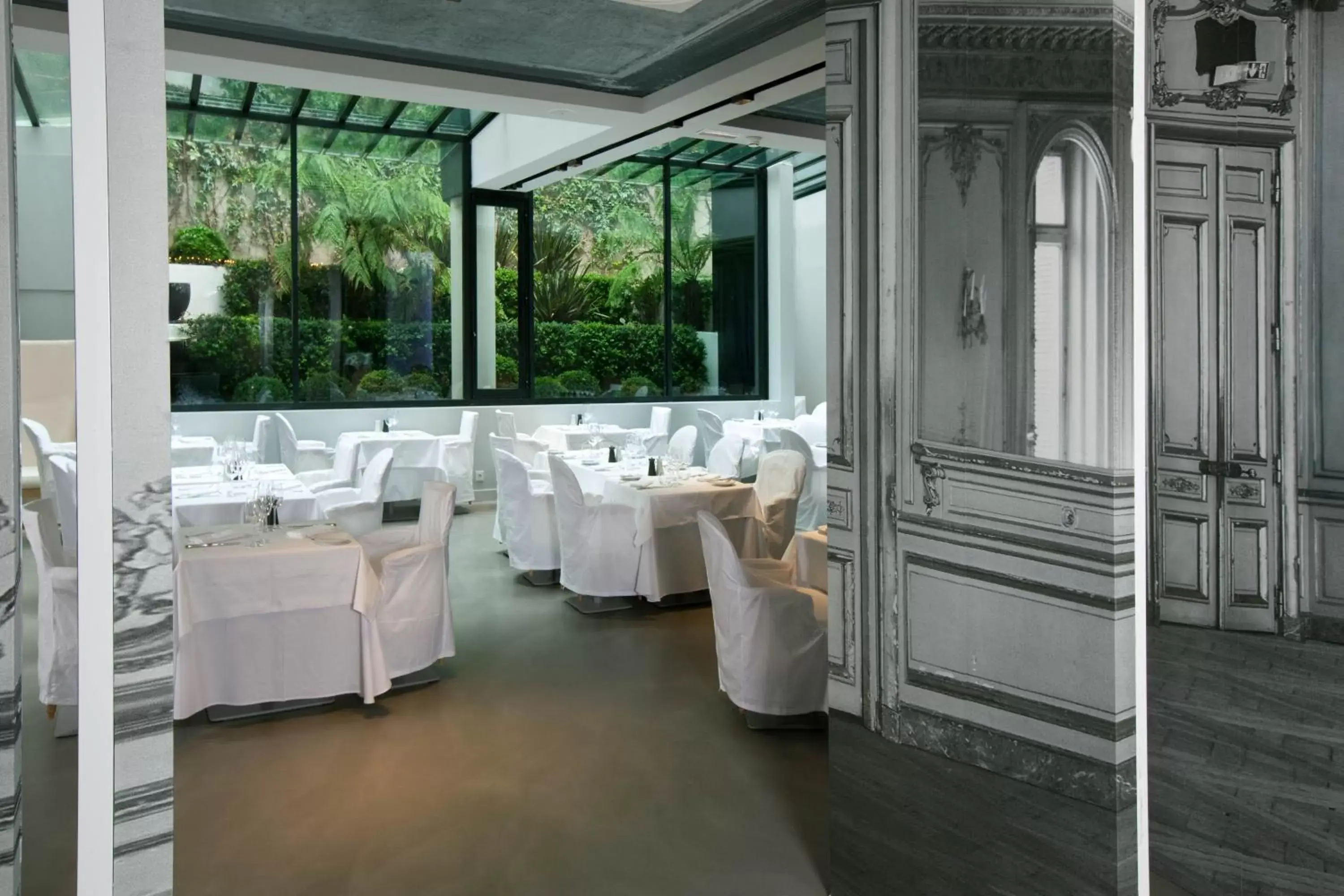 Restaurant/places to eat, Banquet Facilities in La Maison Champs Elysées