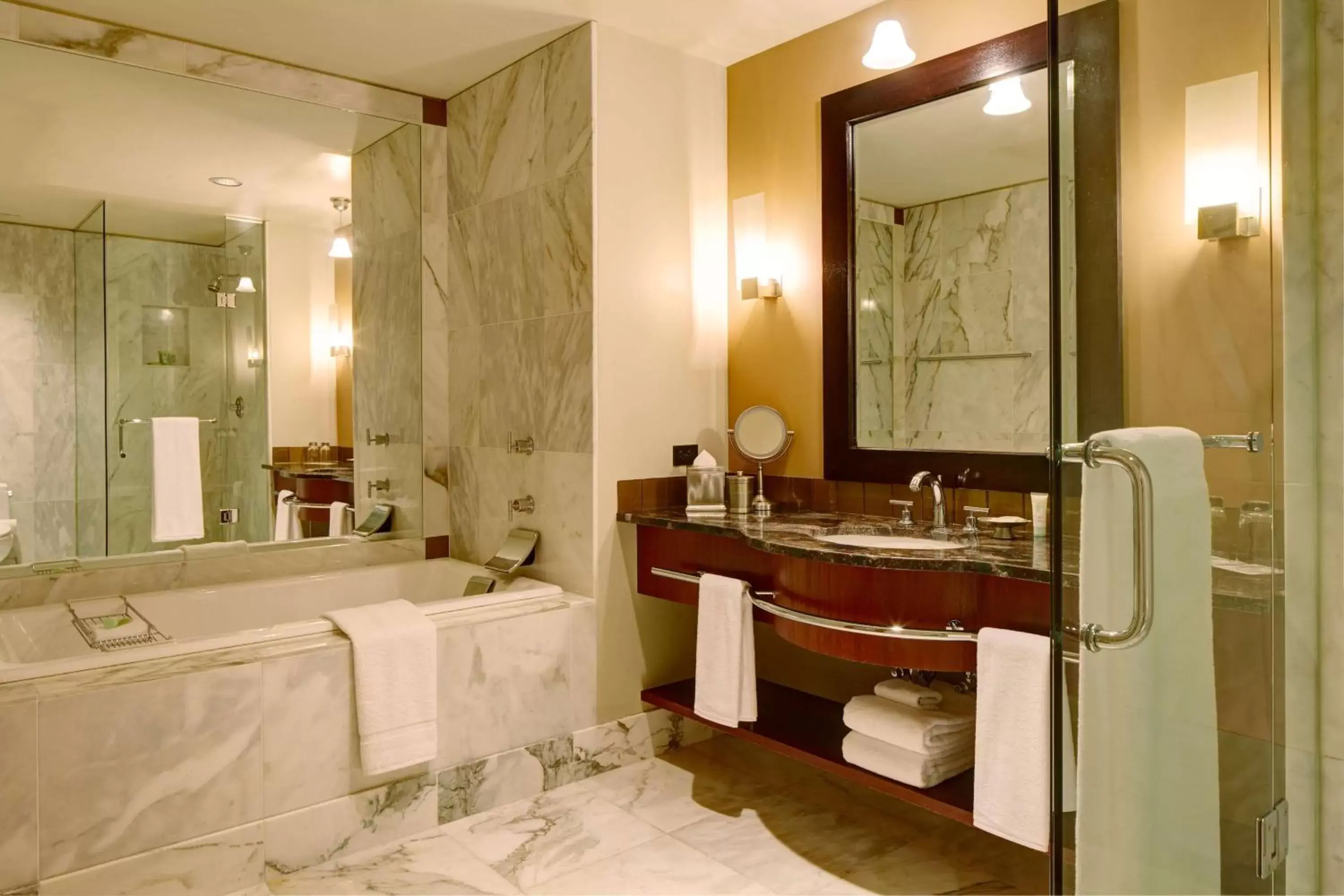 Banquet/Function facilities, Bathroom in Grand Hyatt Seattle