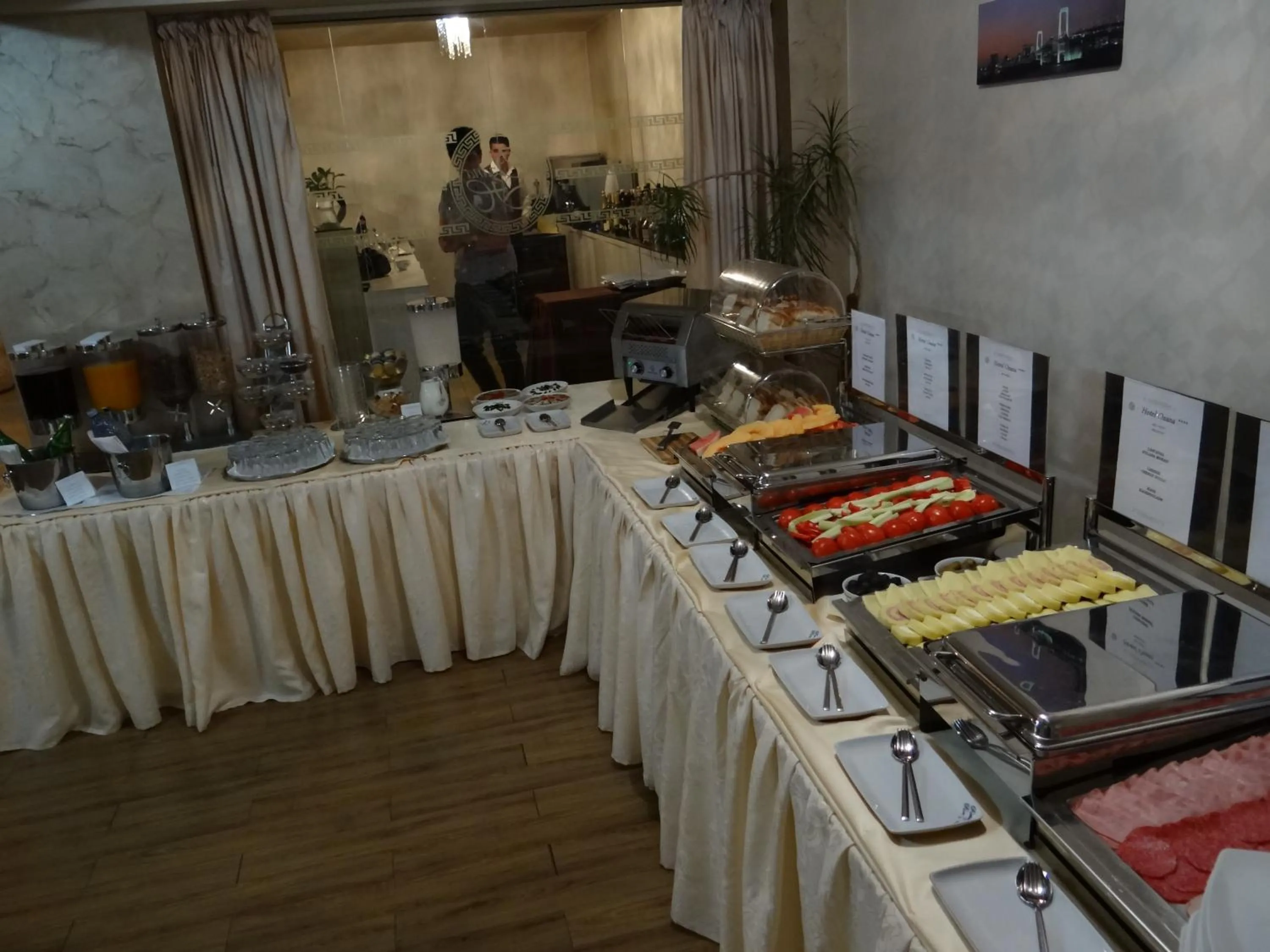 Breakfast in Hotel Ozana