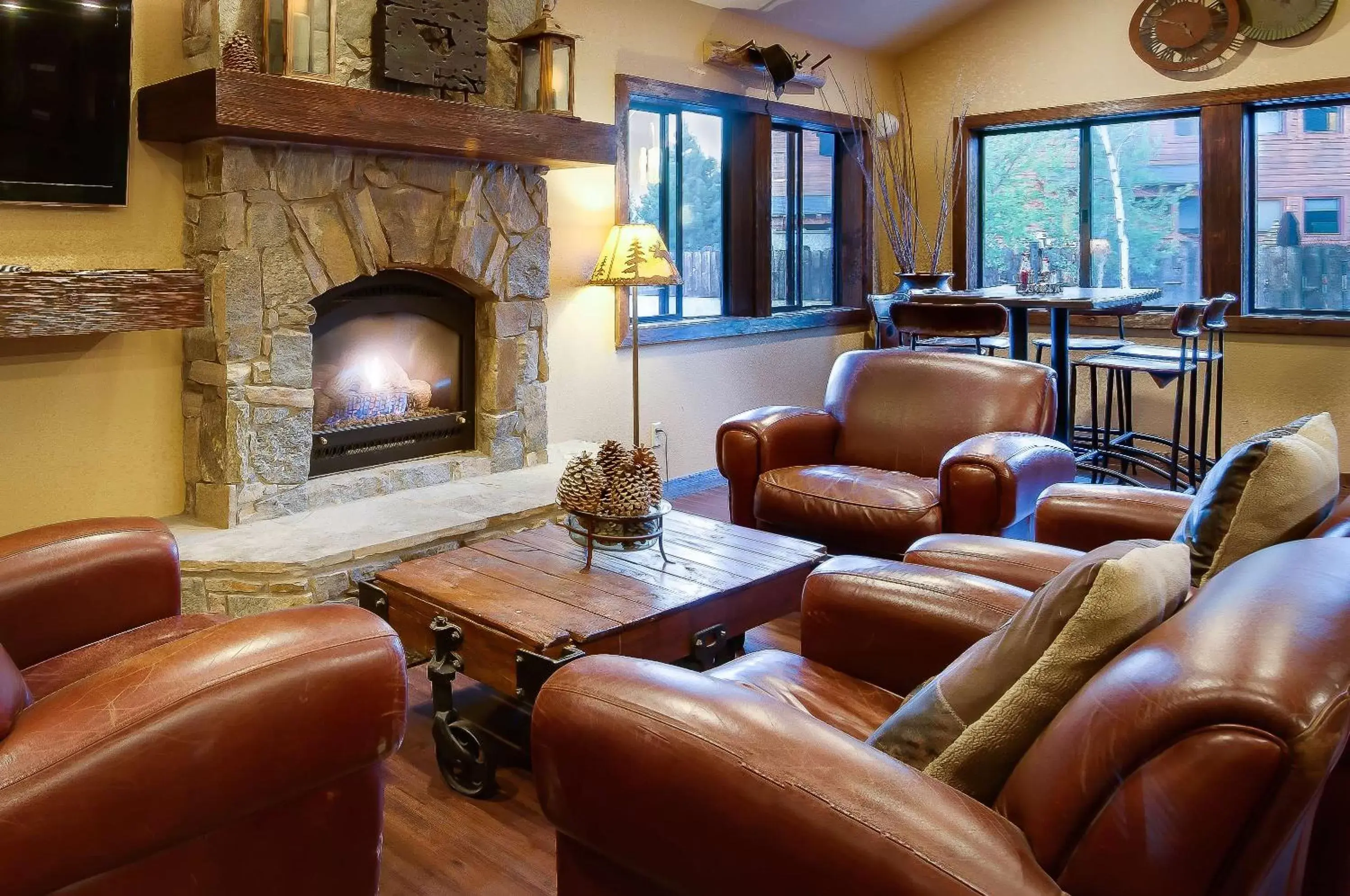 Lobby or reception, Seating Area in Best Western Plus Truckee-Tahoe Hotel