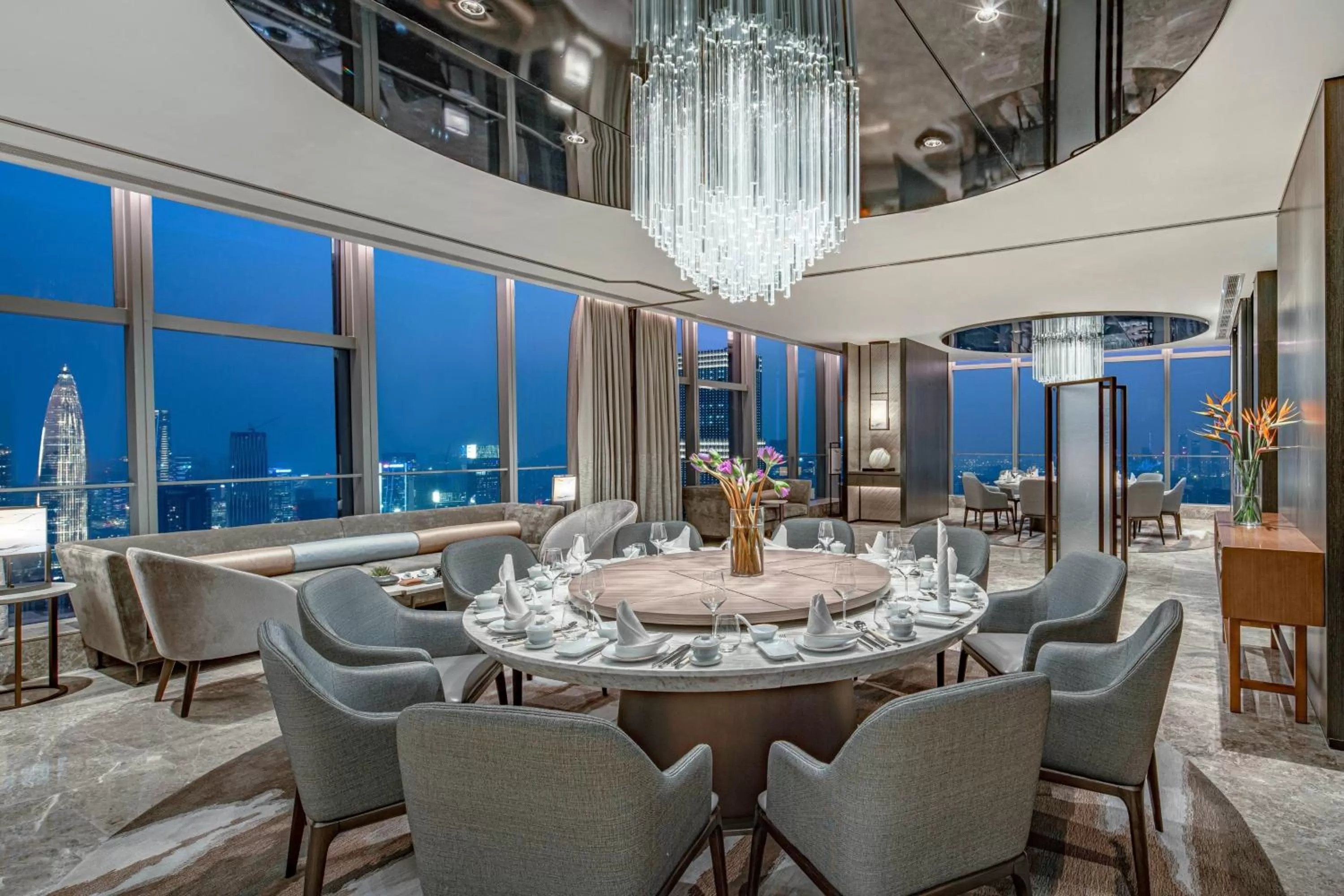 Restaurant/places to eat in Renaissance Shenzhen Bay Hotel