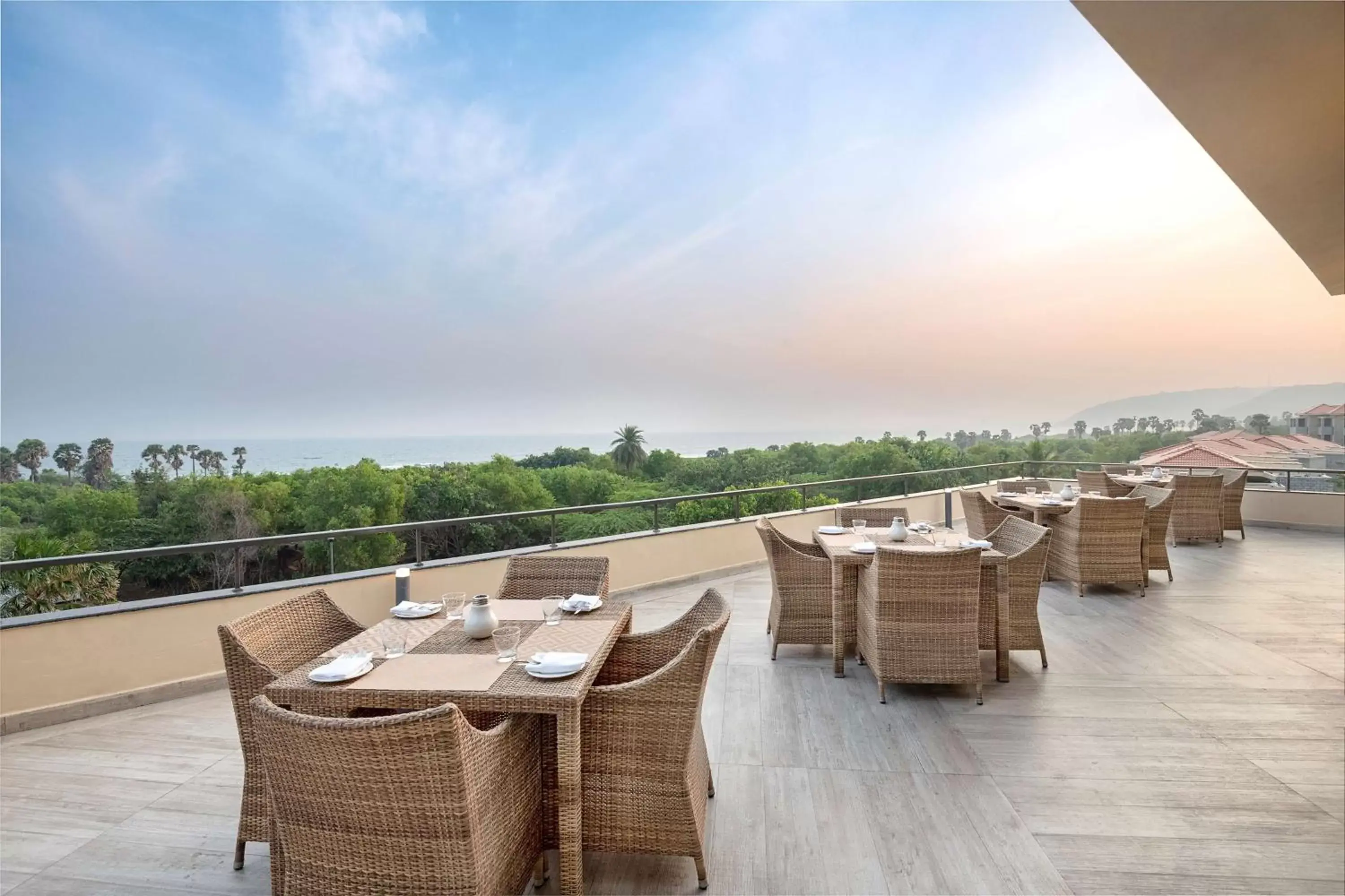 Restaurant/places to eat, Balcony/Terrace in Radisson Blu Resort Visakhapatnam