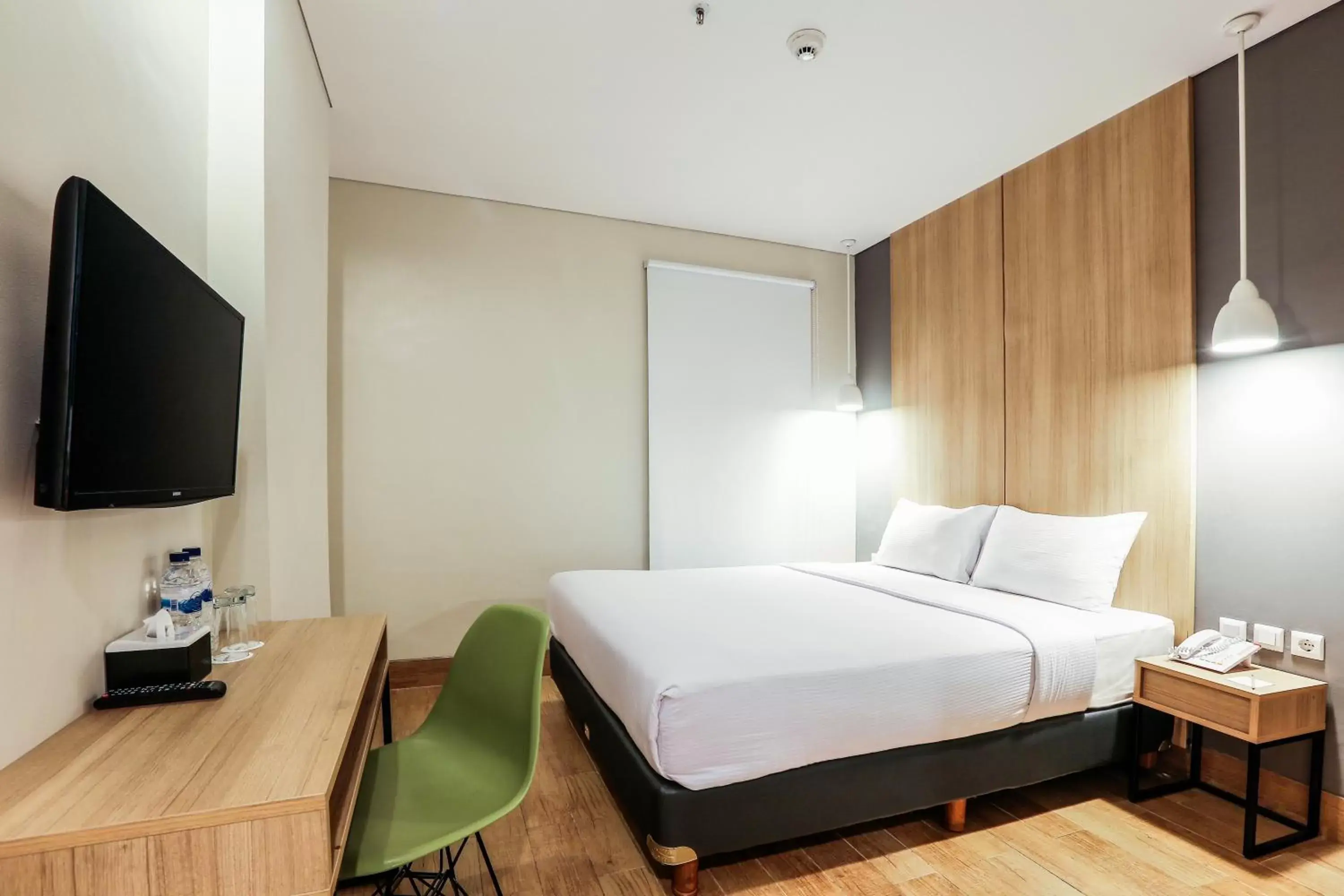 Bedroom, Bed in Hotel Citradream Semarang