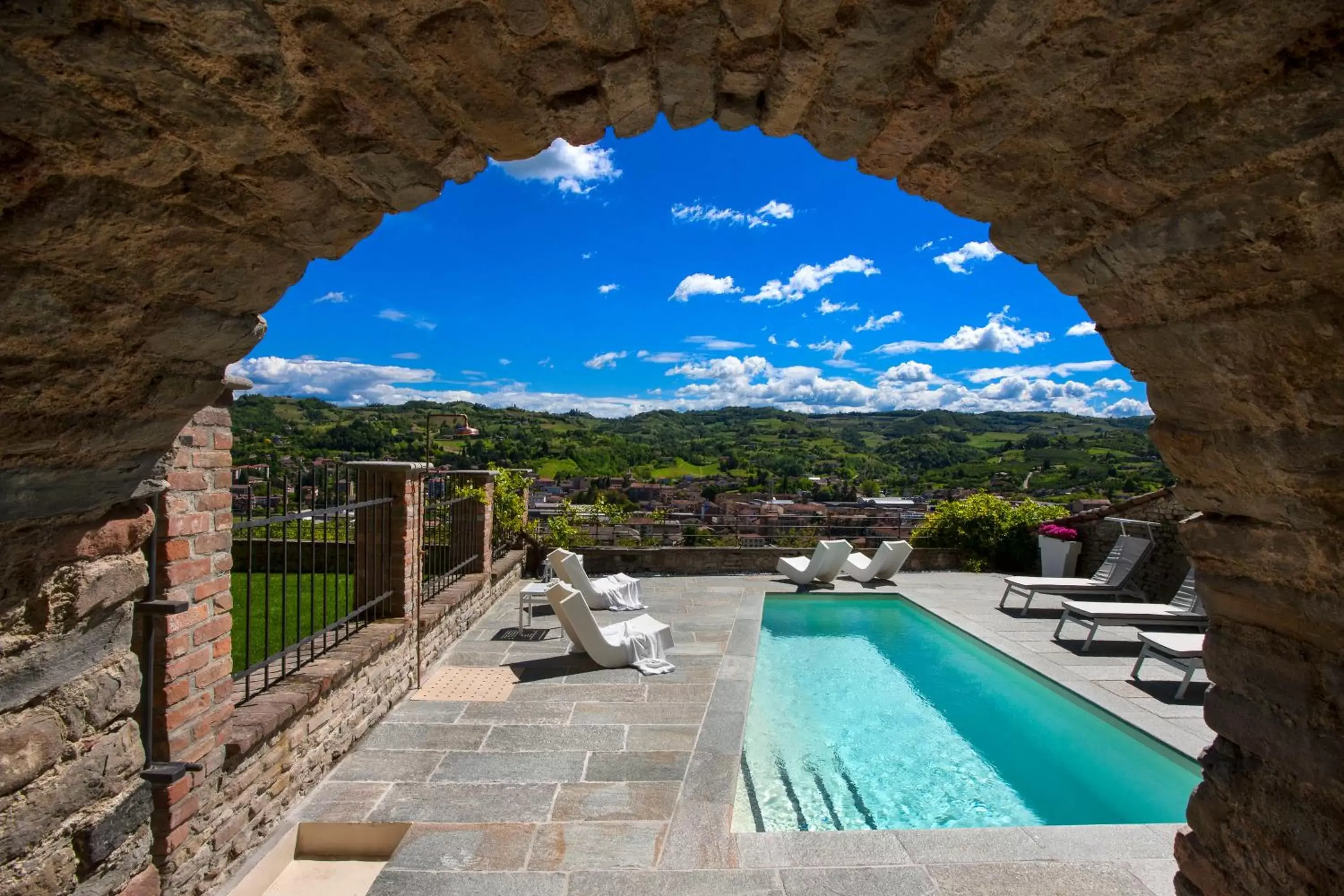 On site, Swimming Pool in Relais Villa del Borgo