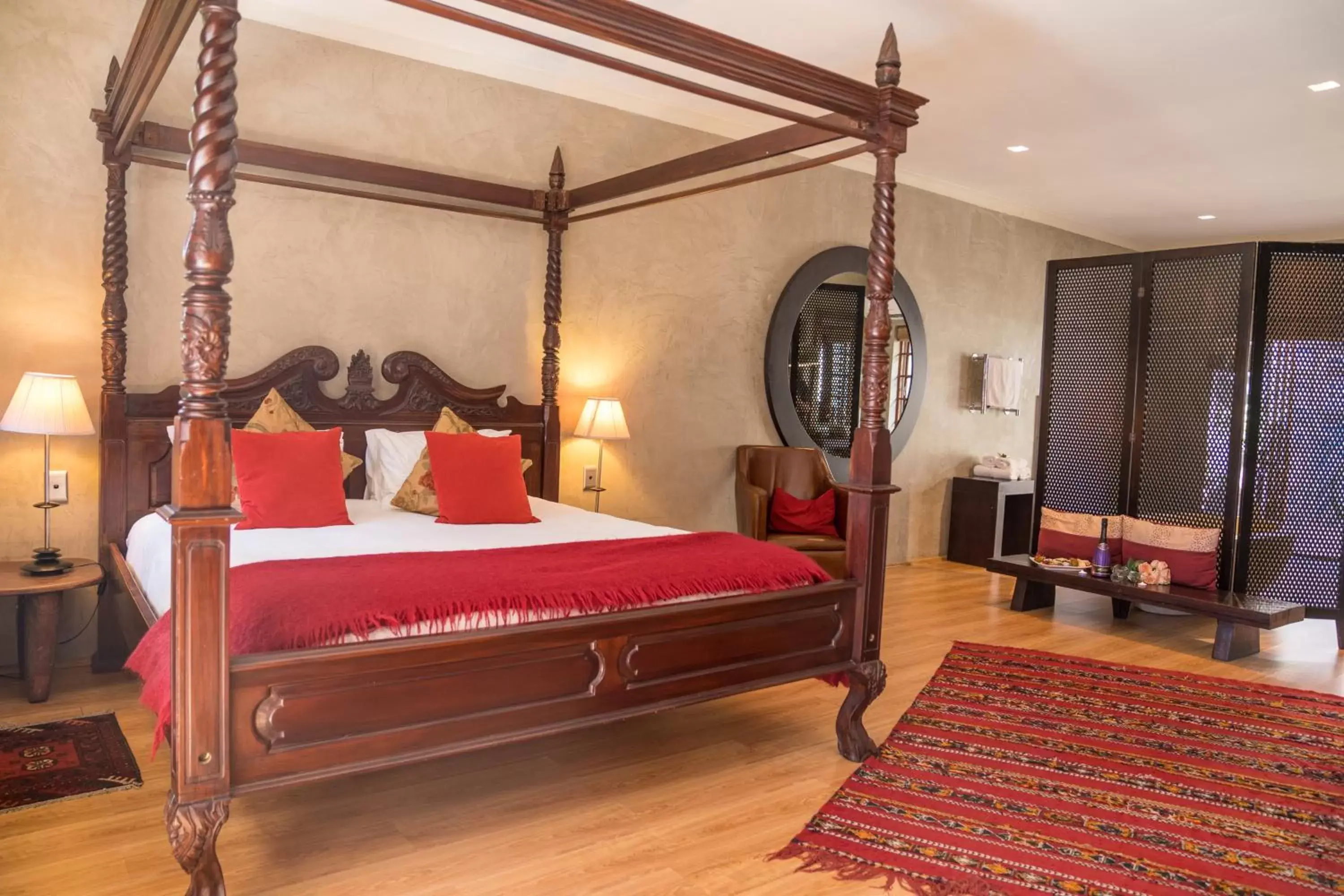 Photo of the whole room, Bed in Singa Lodge - Lion Roars Hotels & Lodges