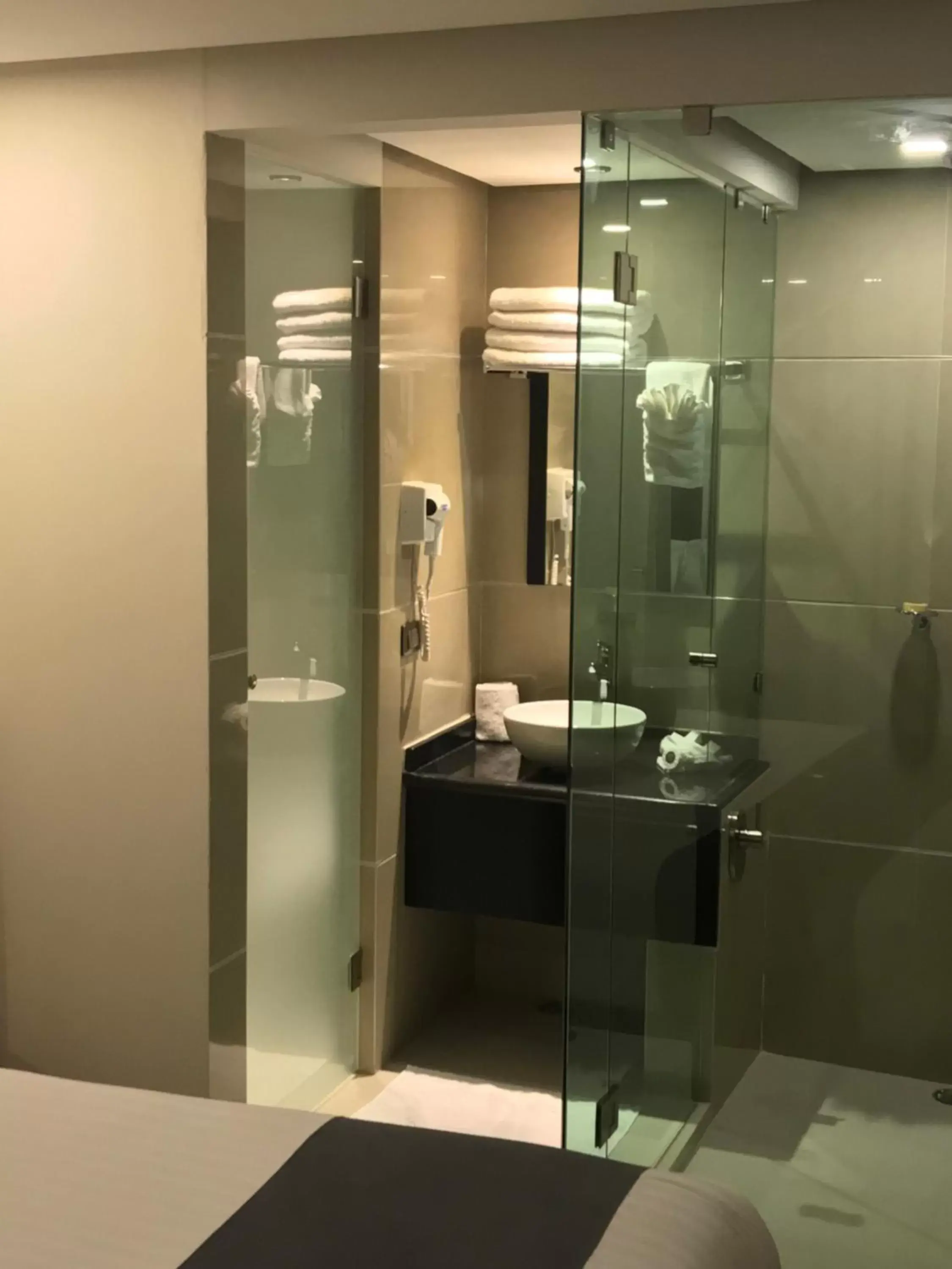 Bathroom in Best Western Plus Metepec & Suites