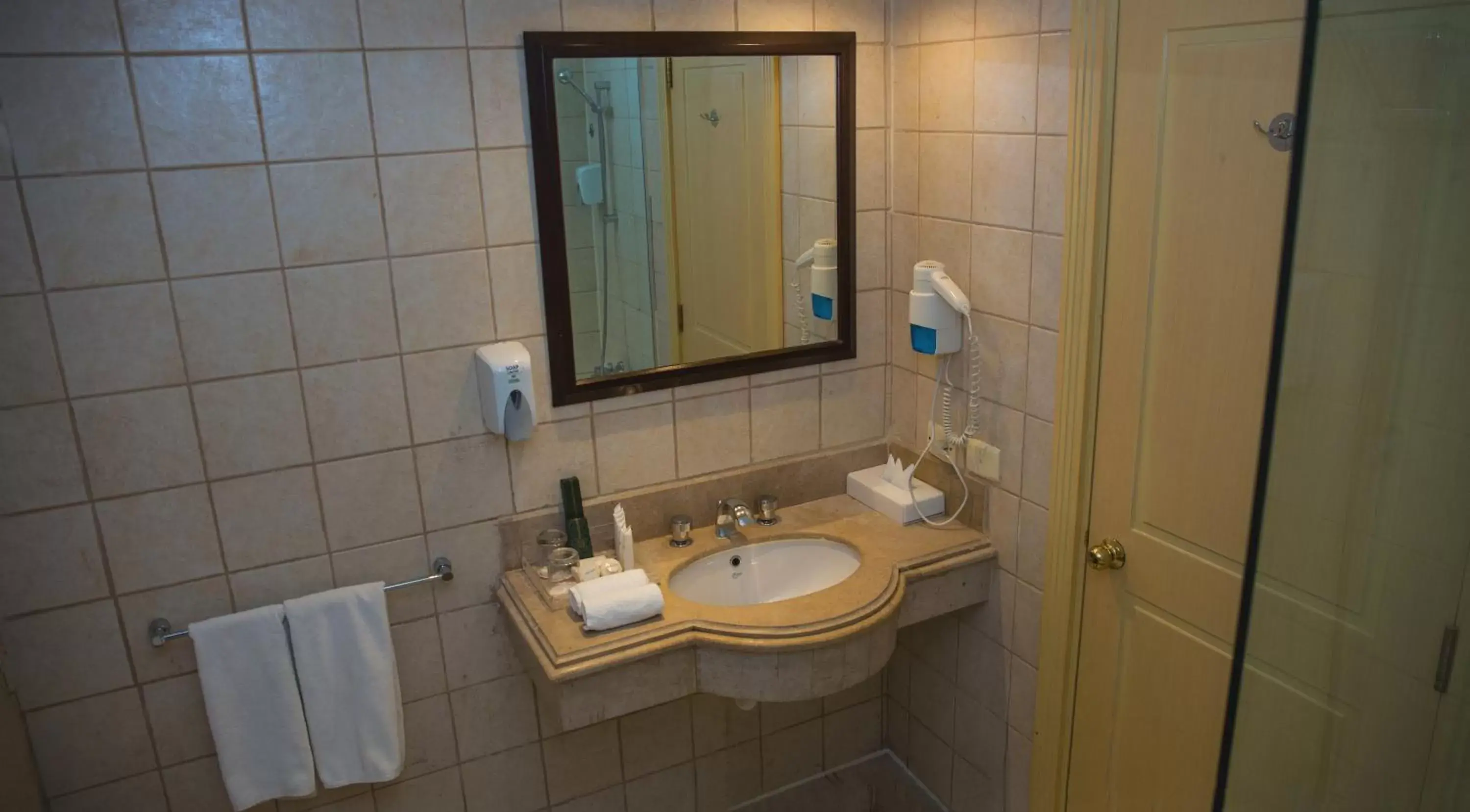 Bathroom in IL Mercato Hotel & Spa