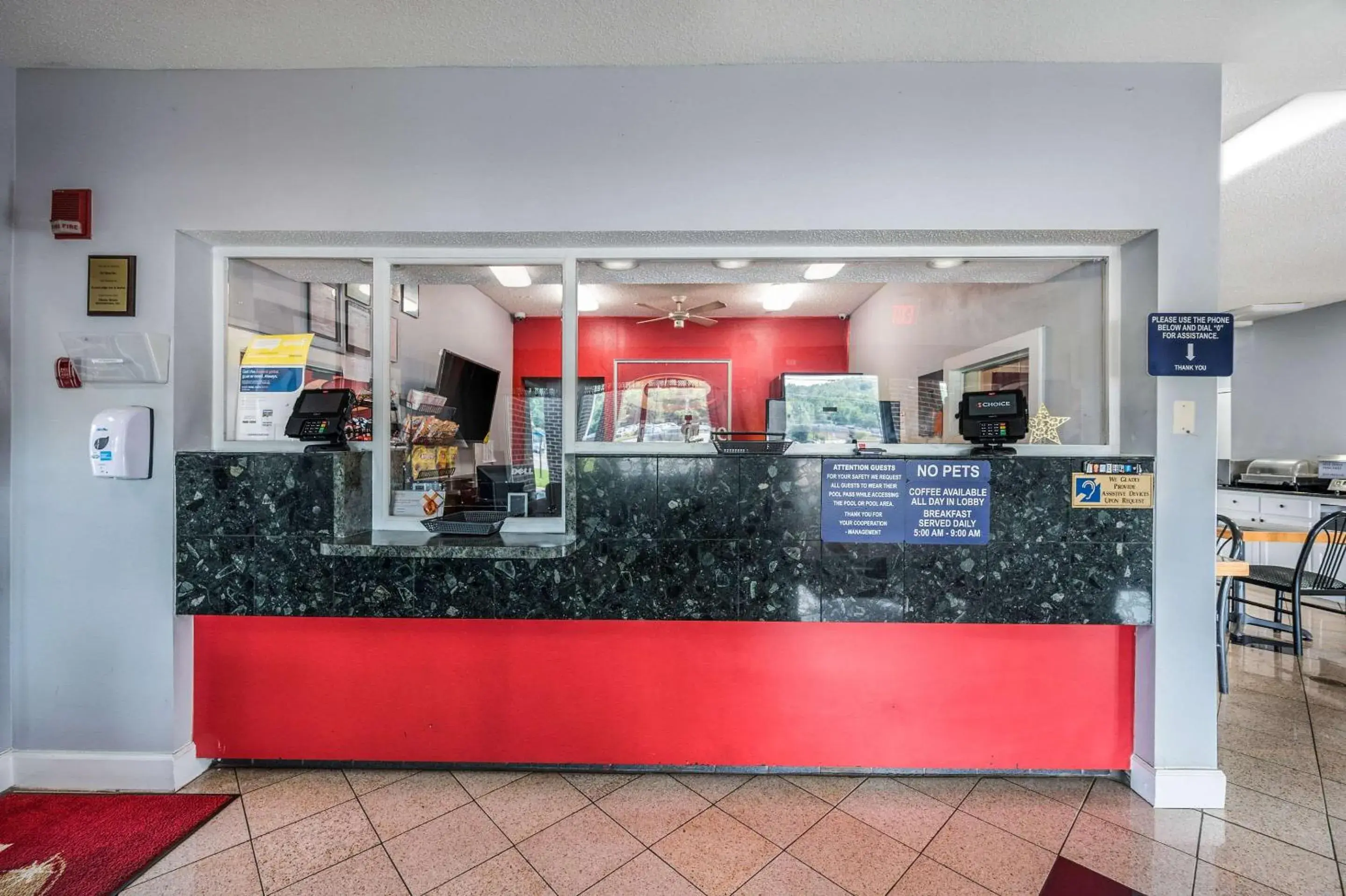 Lobby or reception in Econo Lodge Inn & Suites