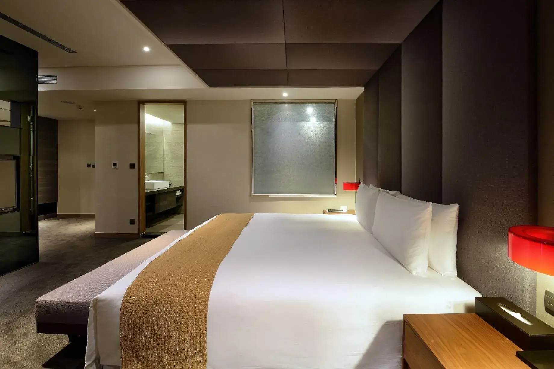 Bed in Park City Hotel - Hualien Vacation