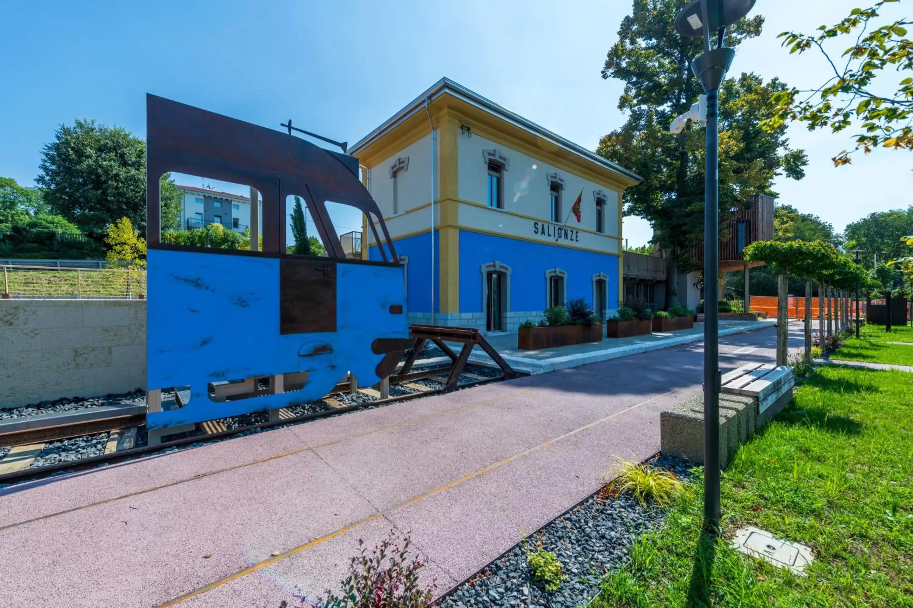 Property Building in Borgo Stazione Bike Inn