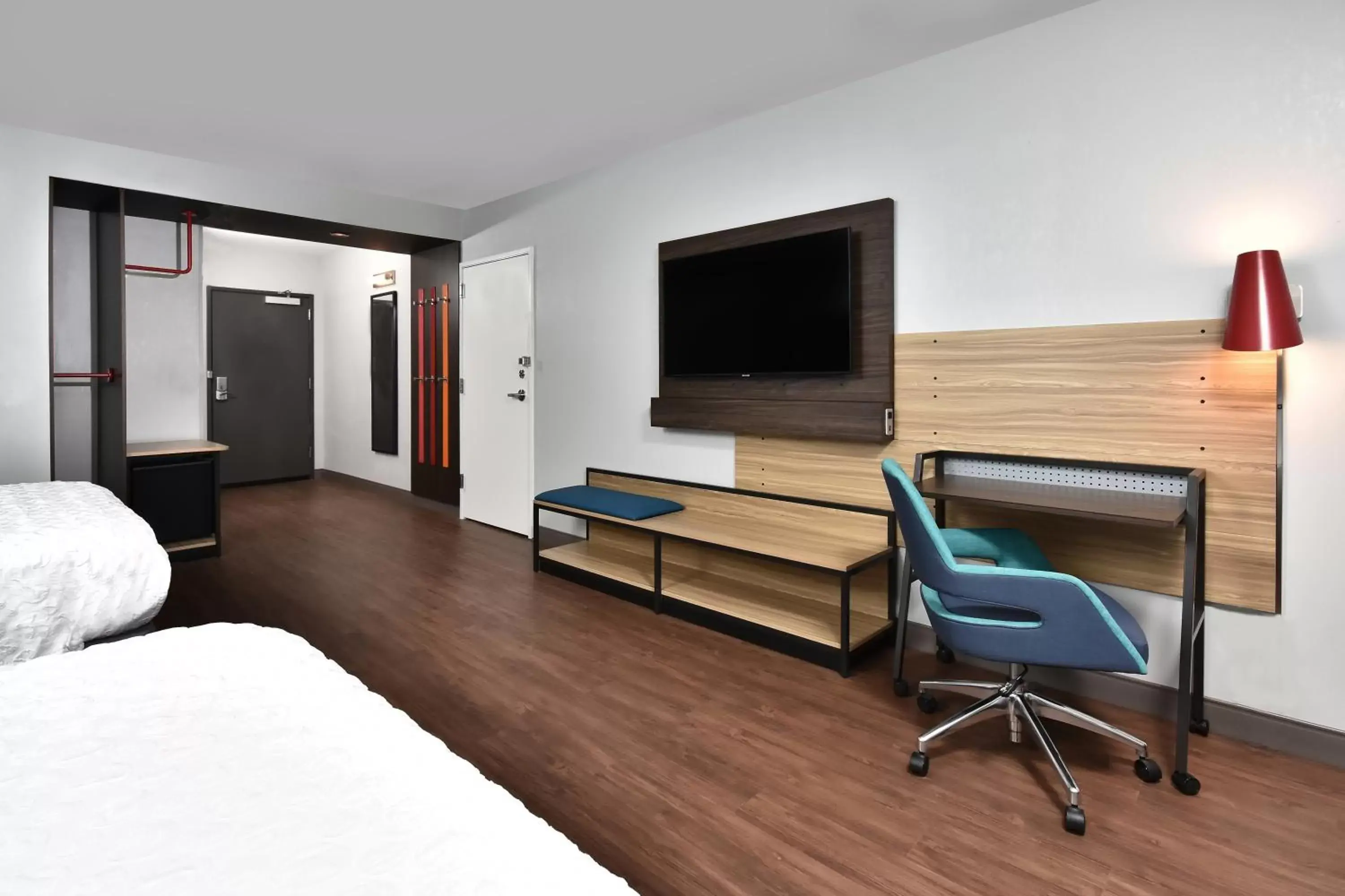 Queen Room with Two Queen Beds - Hearing Accessible in Tru By Hilton Beckley, Wv Queen Room with Two Queen Beds - Hearing Accessible in Tru By Hilton Beckley, Wv