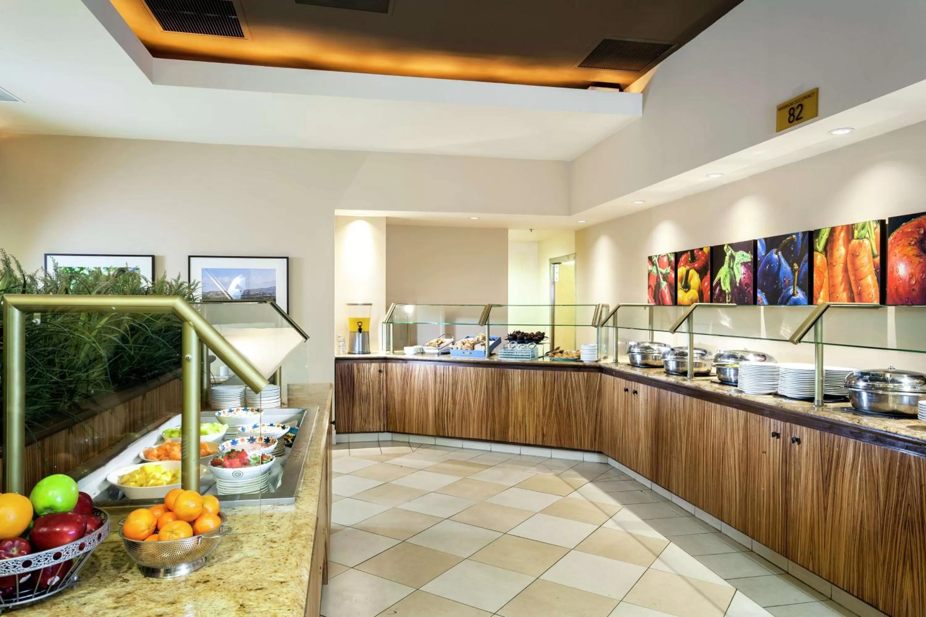 Restaurant/places to eat in Hilton Stockton