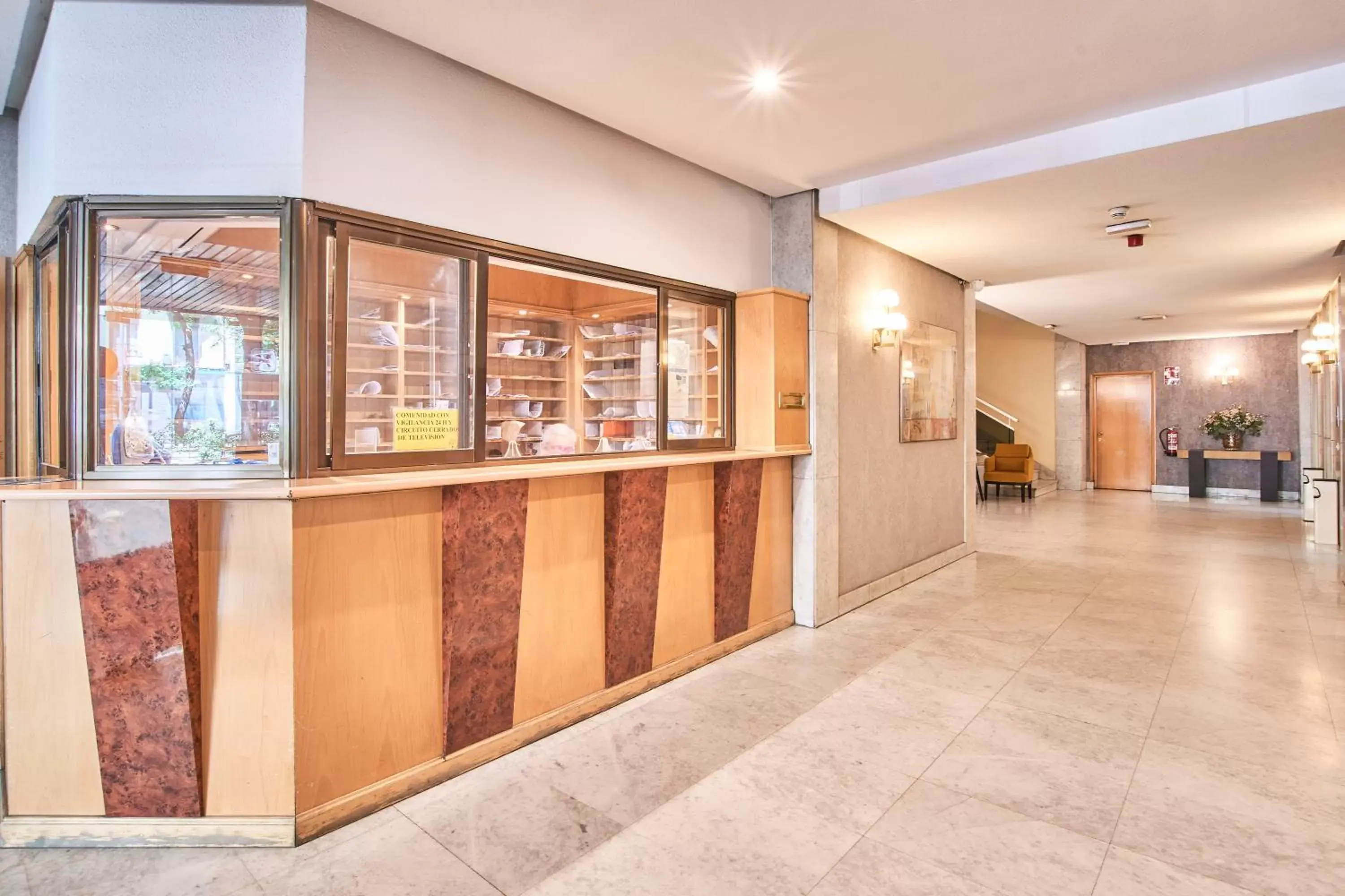 Lobby or reception, Lobby/Reception in Apartamentos Juan Bravo