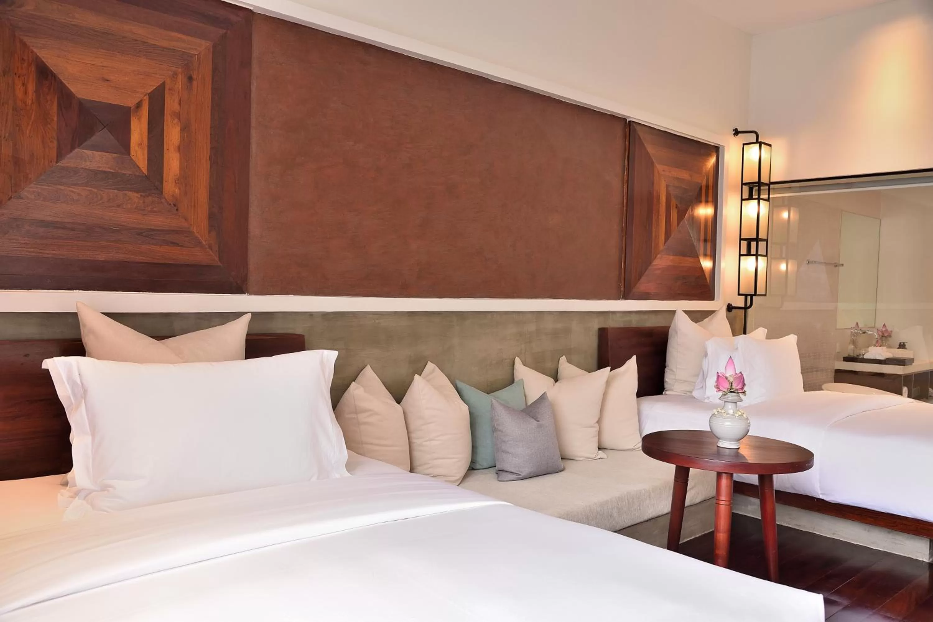 Bed in Shintana Saya La Maison